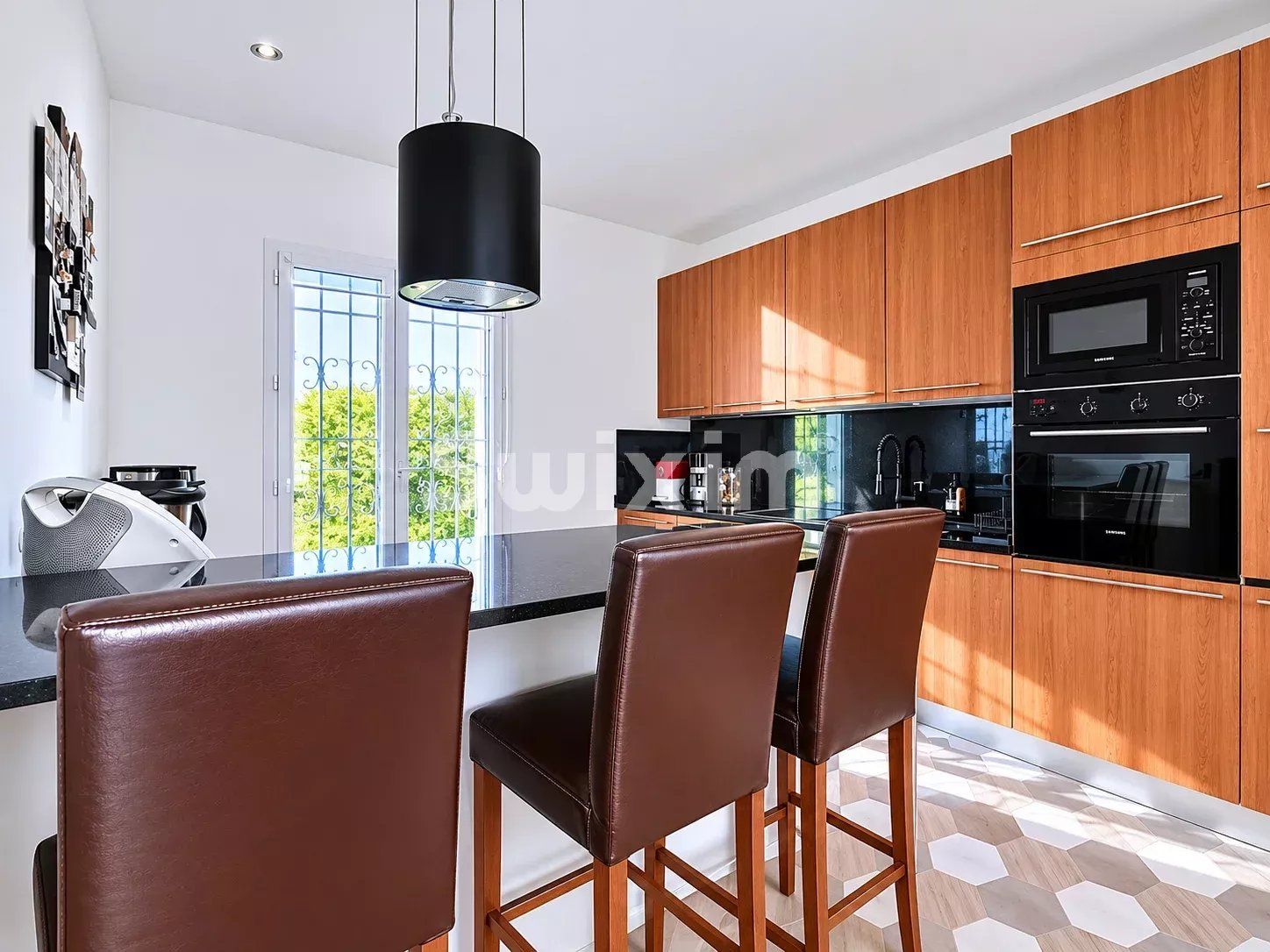 house 6 Rooms for sale on Viry (74580)