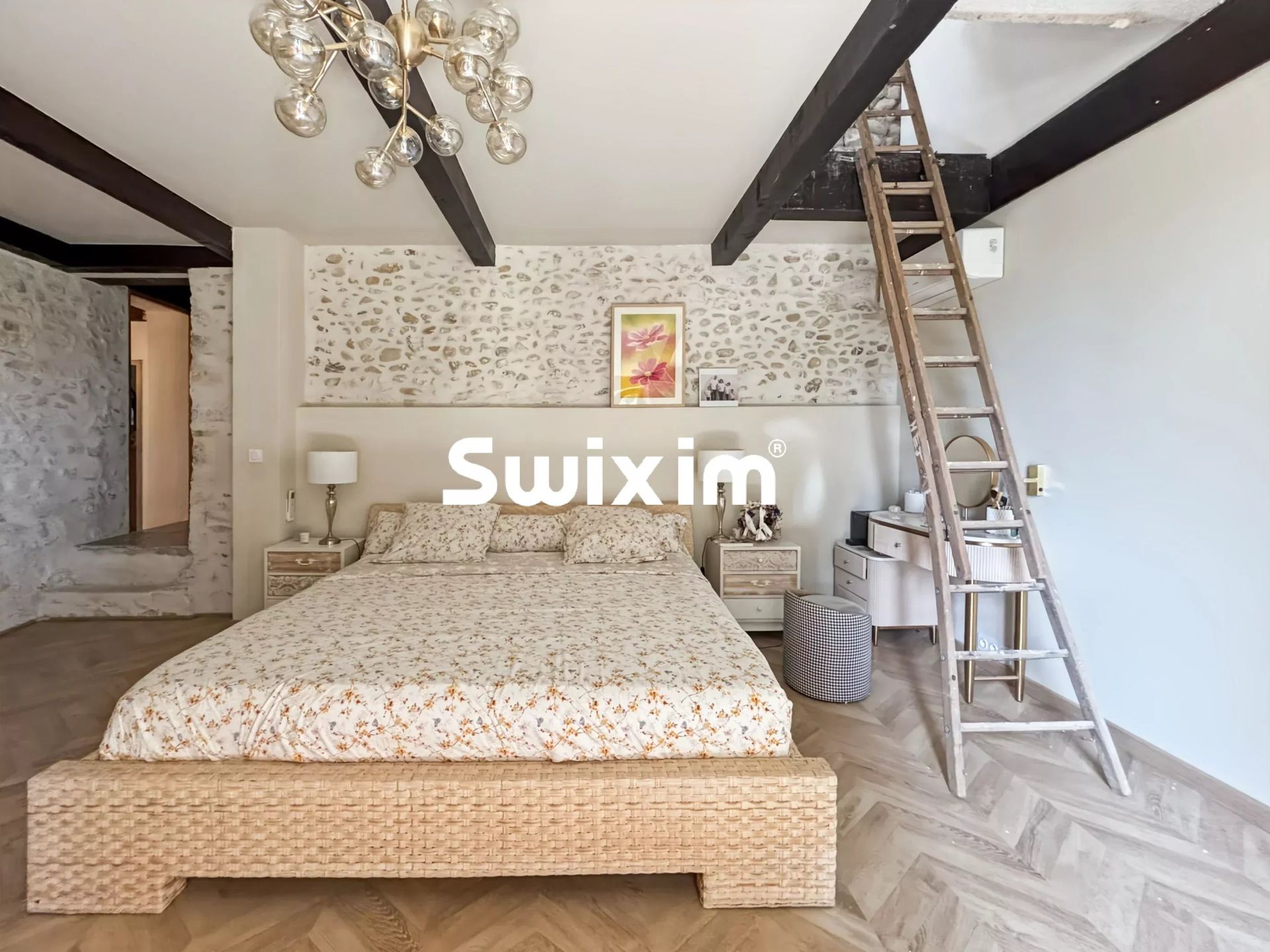 mas 8 Rooms for sale on Sauzet (26740)