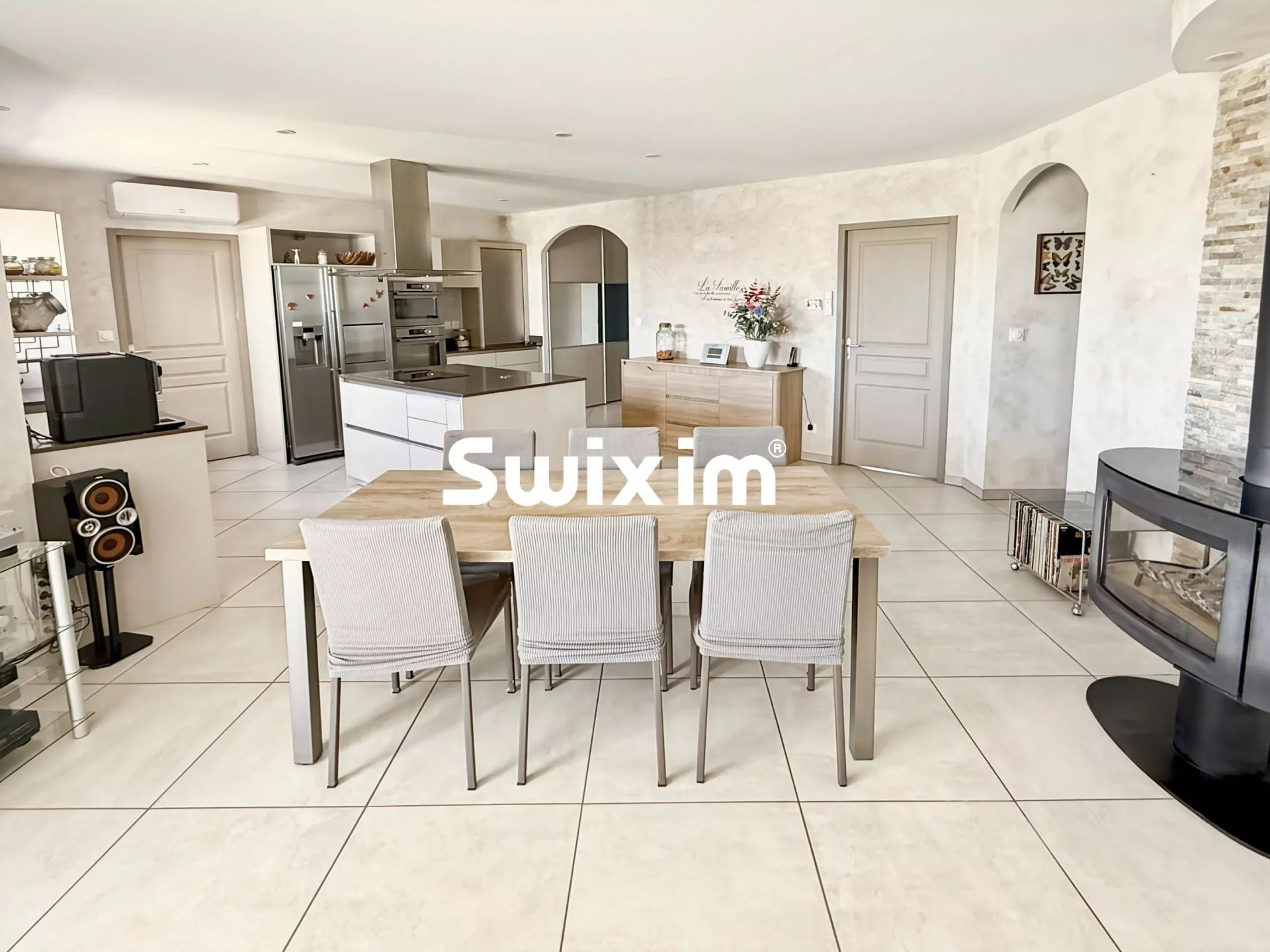 house 5 Rooms for sale on Bourg-Saint-Andéol (07700)