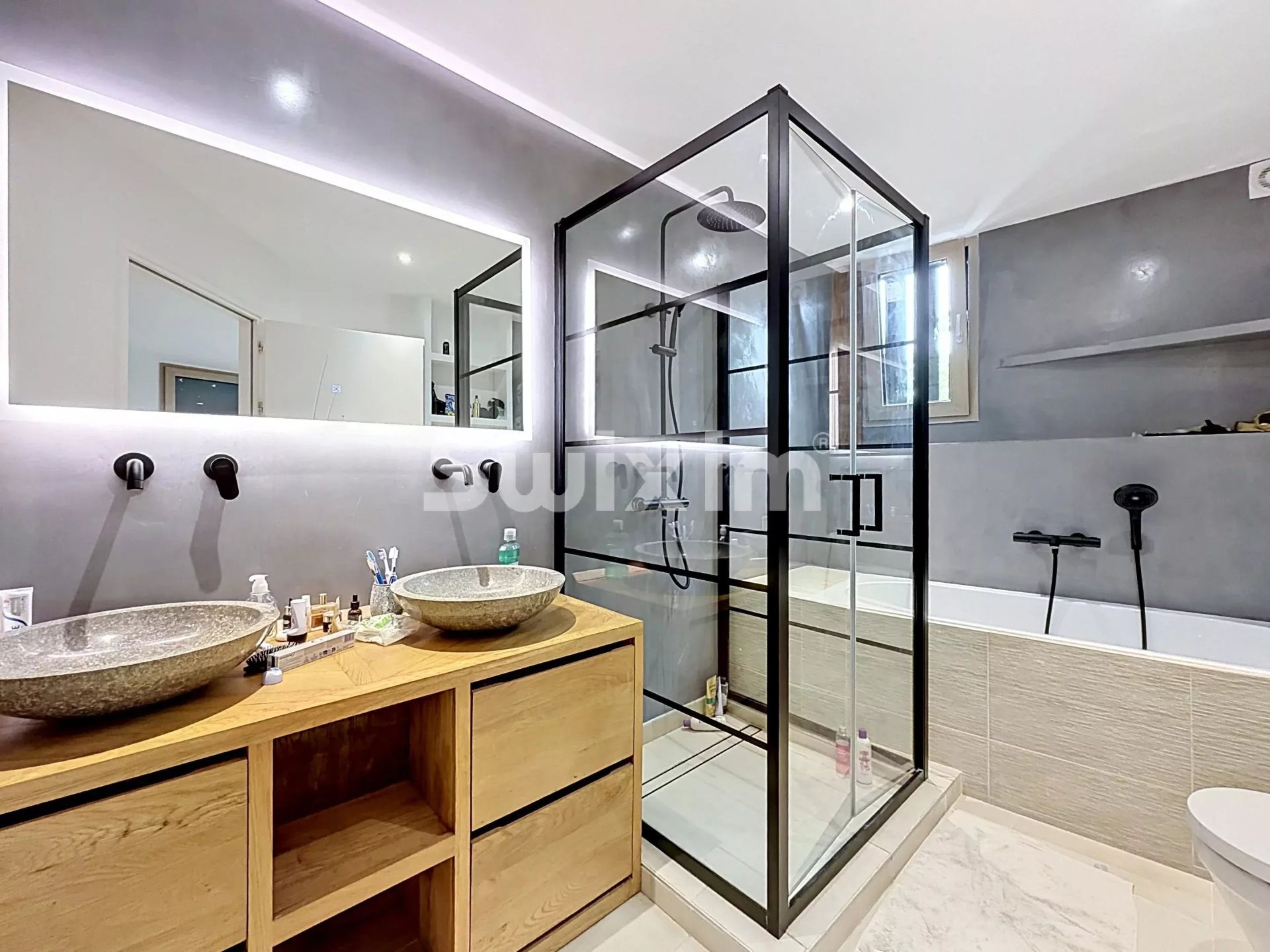 casa 7 Quartos para venda sobre Crozet (01170)