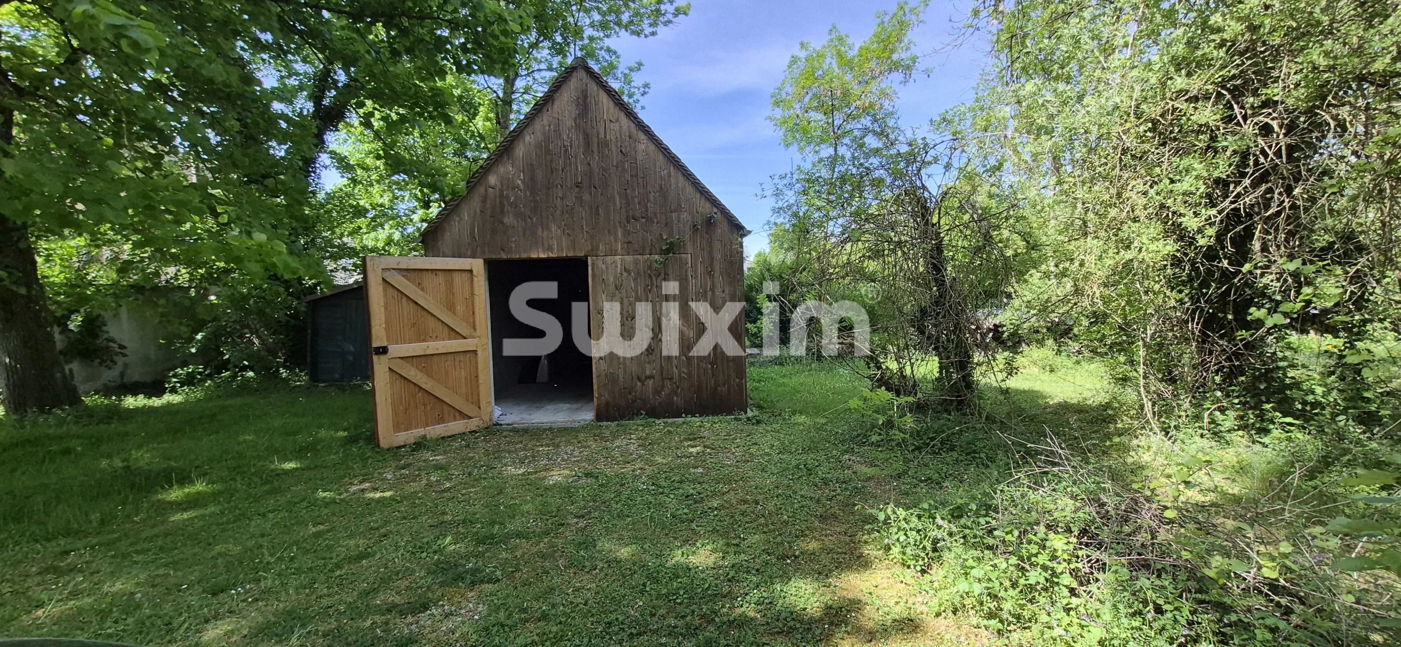 house for sale on Noyers (89310)
