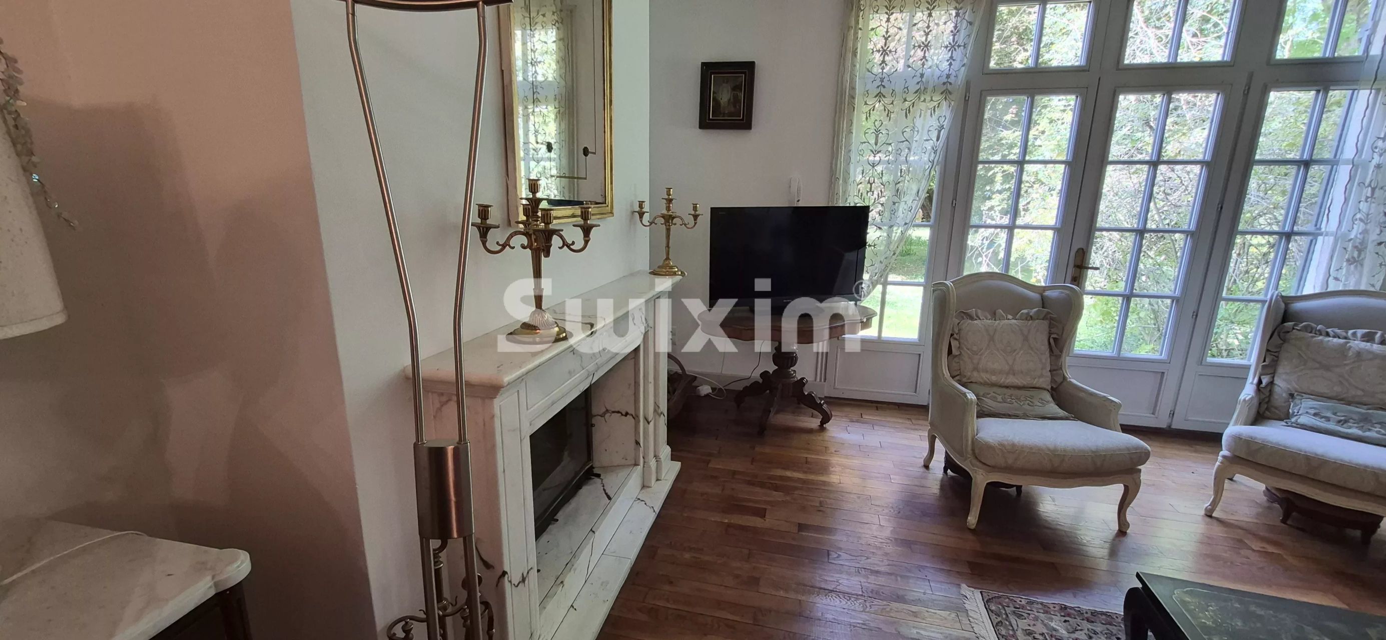 house for sale on Noyers (89310)