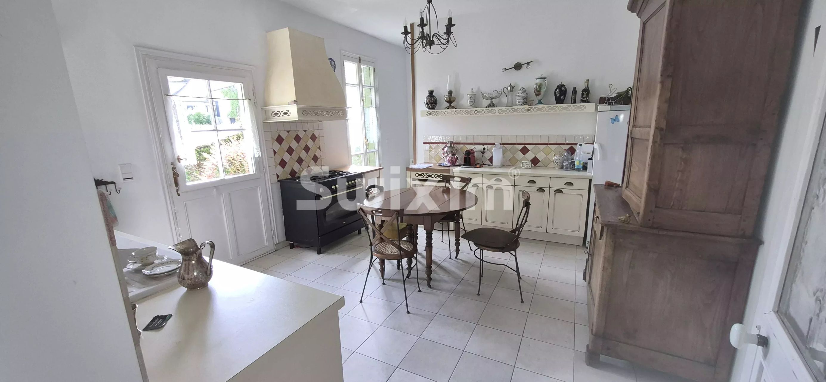 house for sale on Noyers (89310)