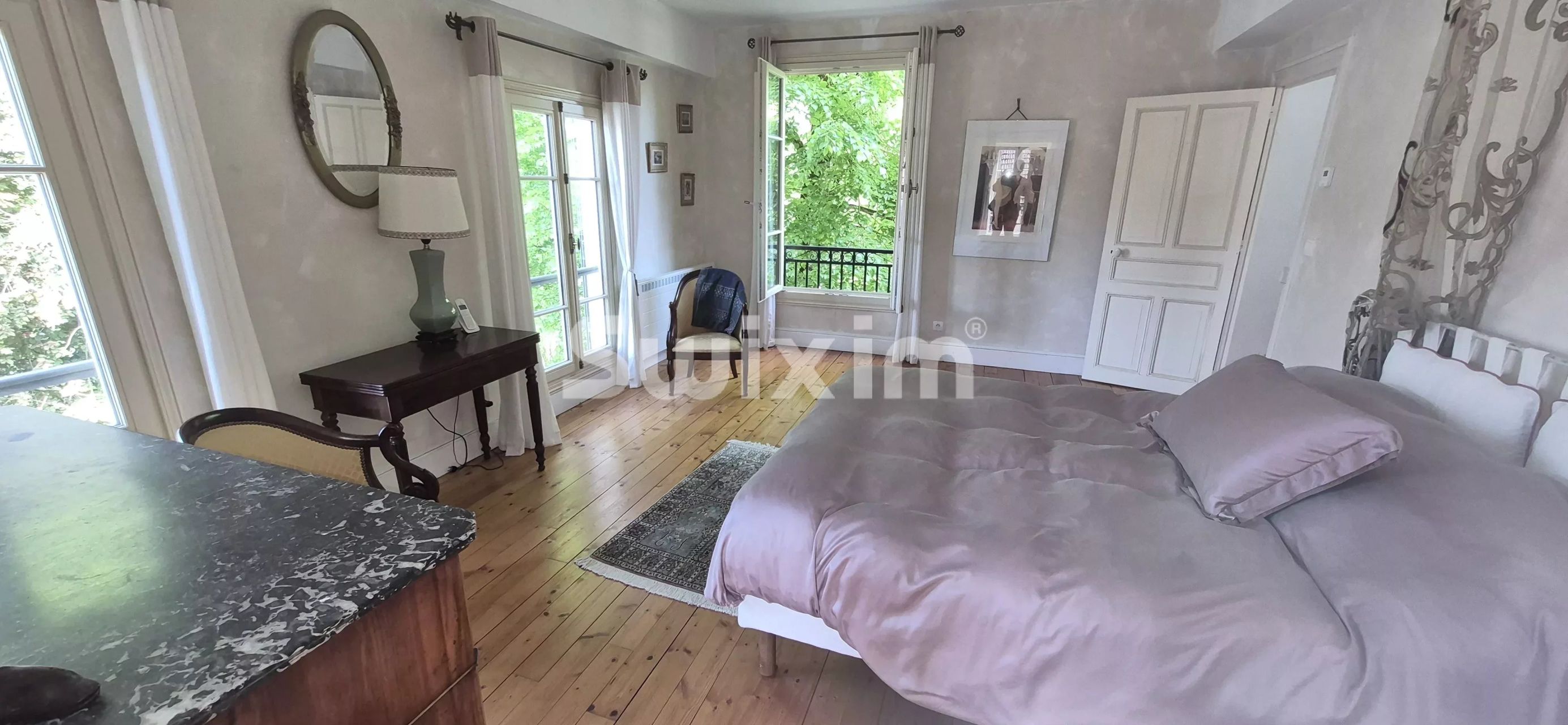 house for sale on Noyers (89310)