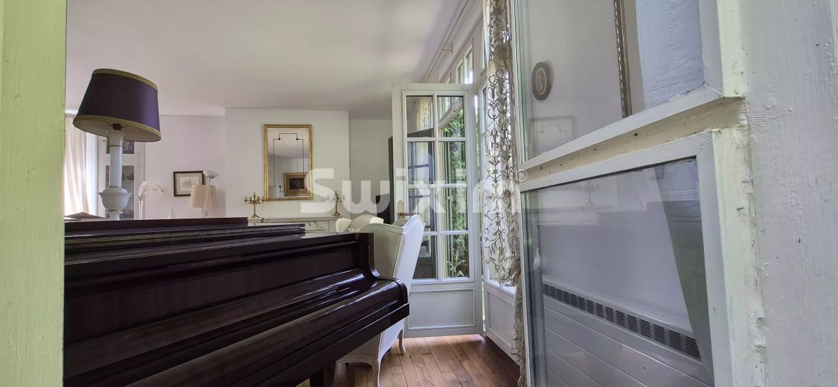 Sale House Noyers 214&nbsp;m²