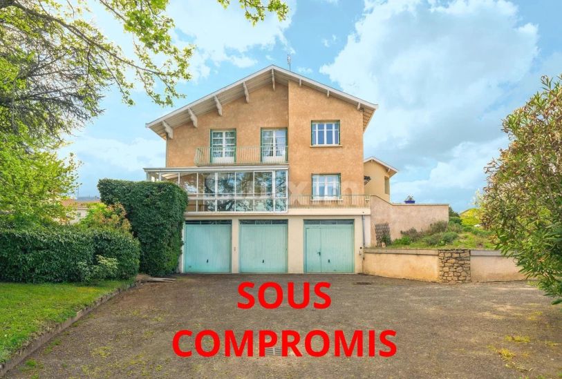 Venta Casa Charentay 8&nbsp;Salas 161&nbsp;m²