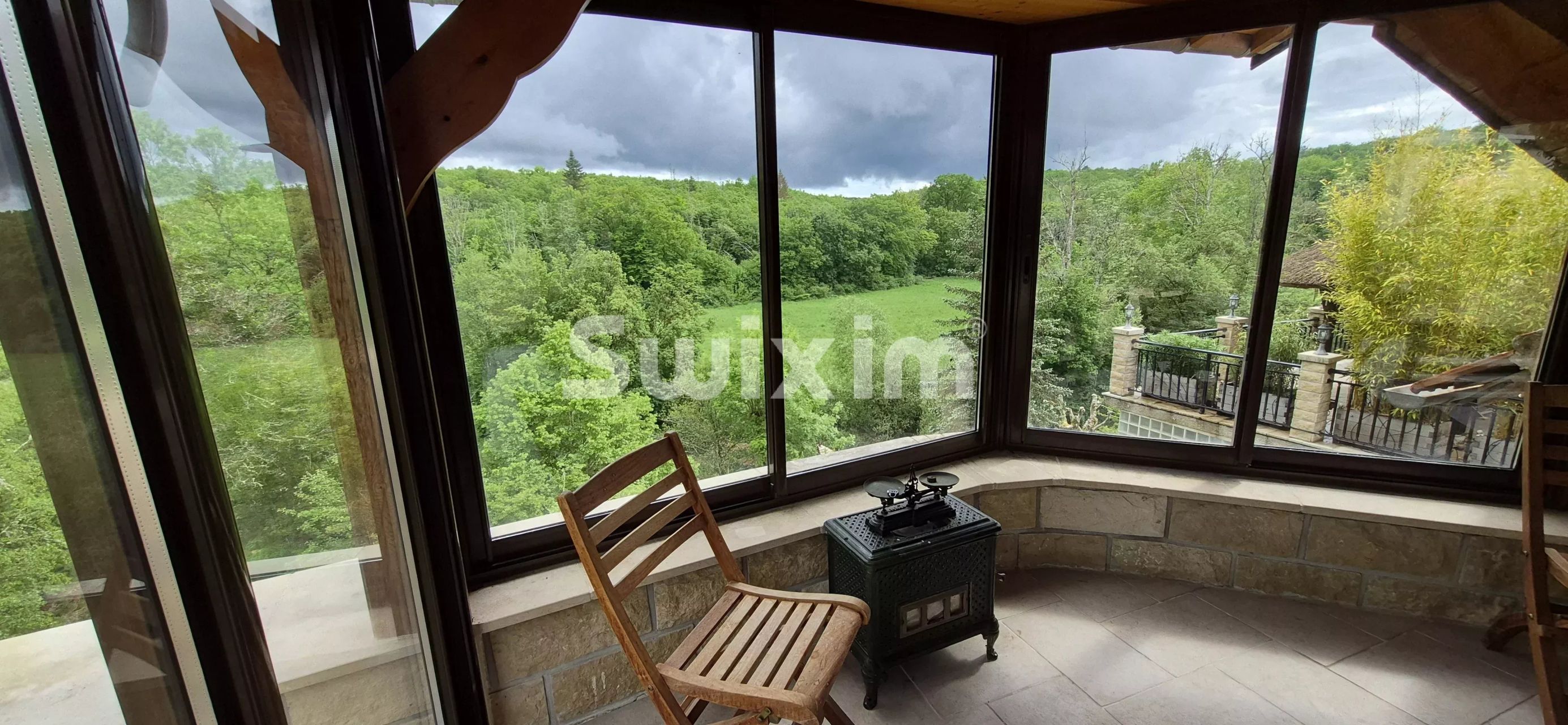 house for sale on Noyers (89310)