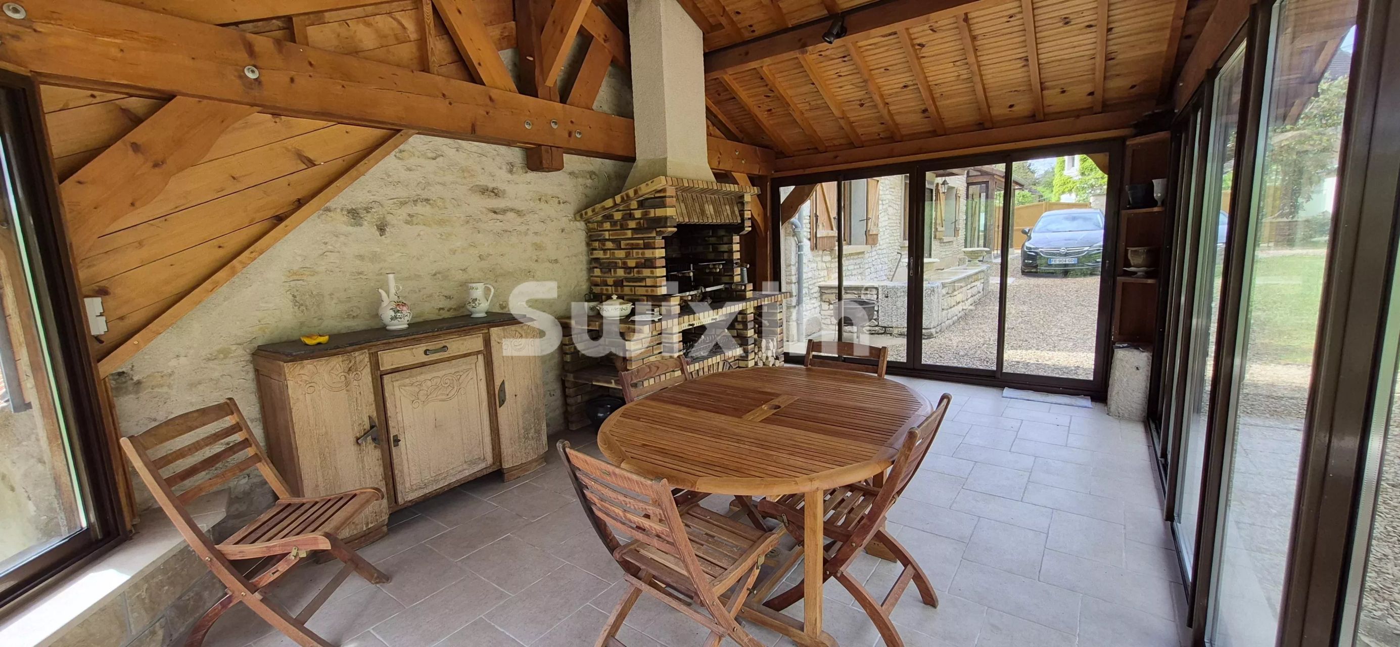 house for sale on Noyers (89310)