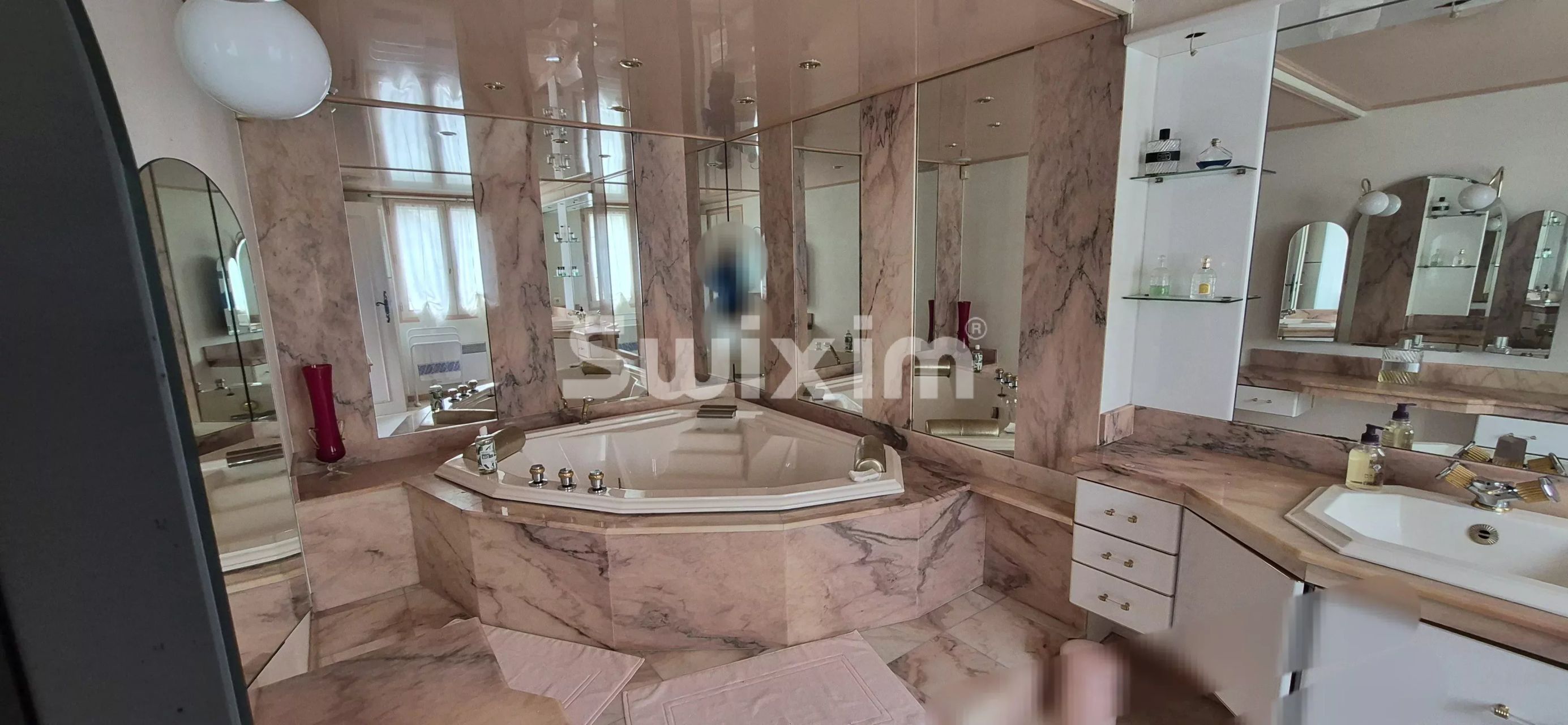house for sale on Noyers (89310)