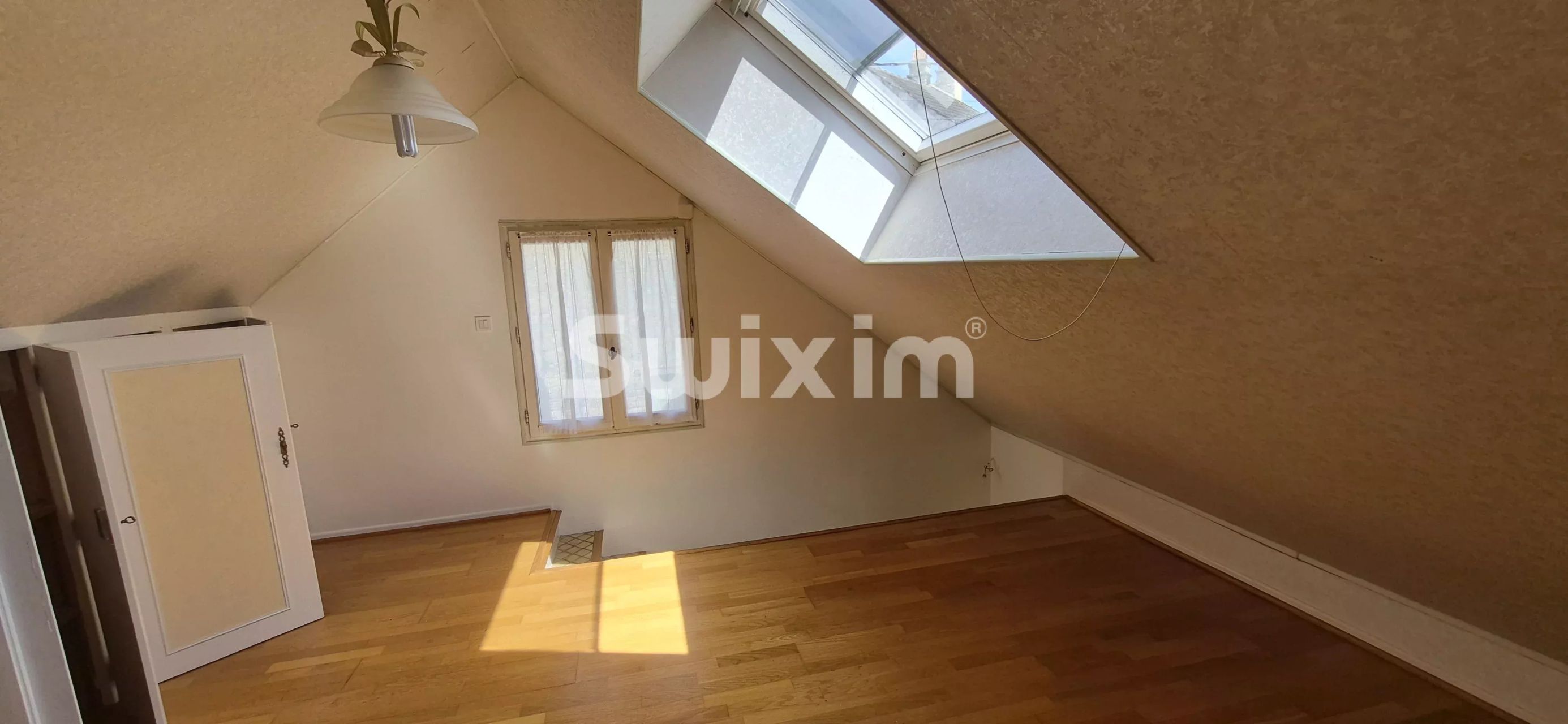 casa en venta en Noyers (89310)