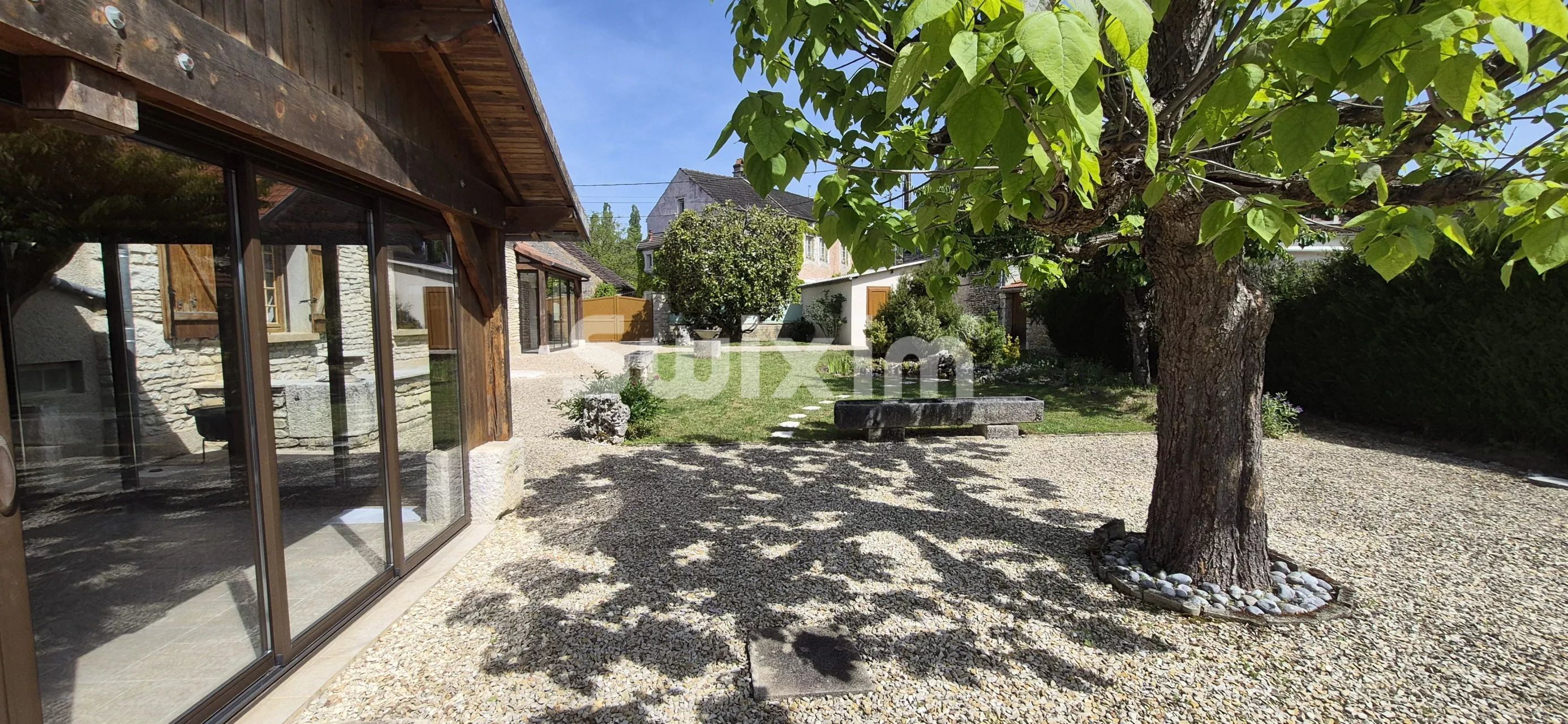 casa en venta en Noyers (89310)