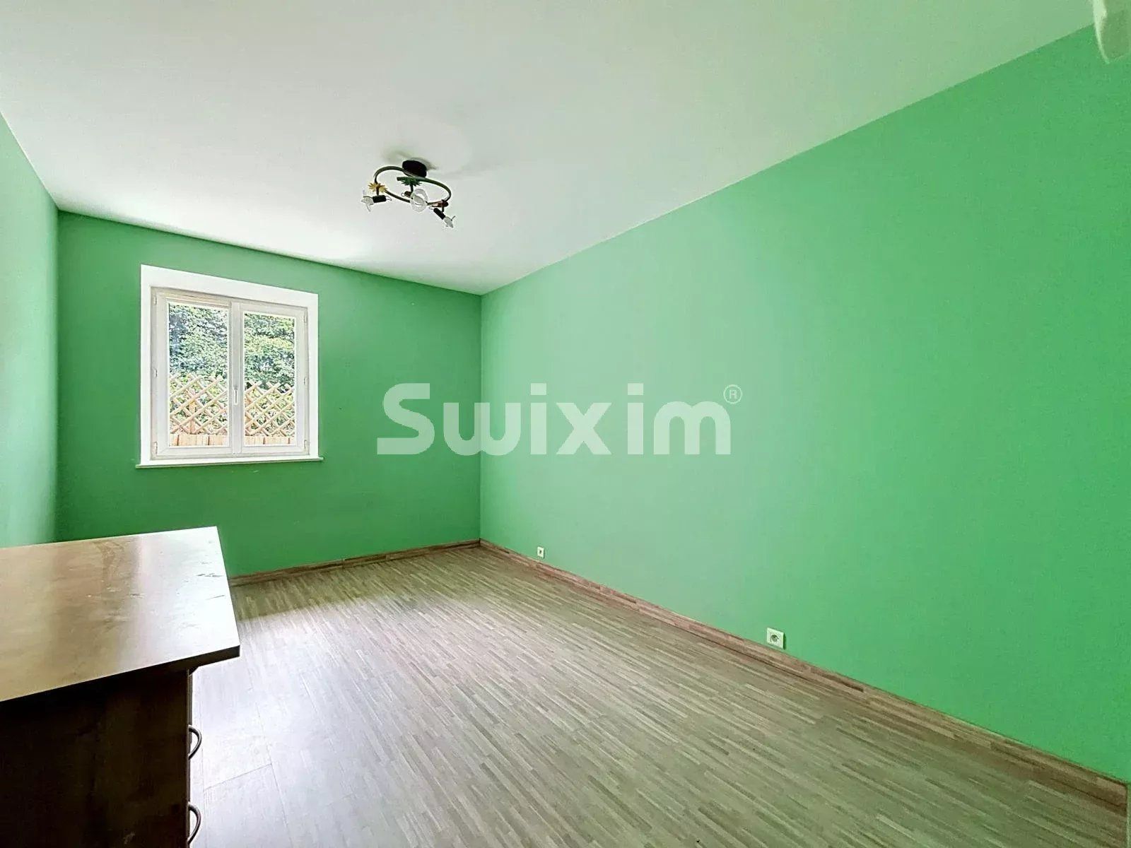 immeuble 16 Pièces en vente sur Challex (01630)