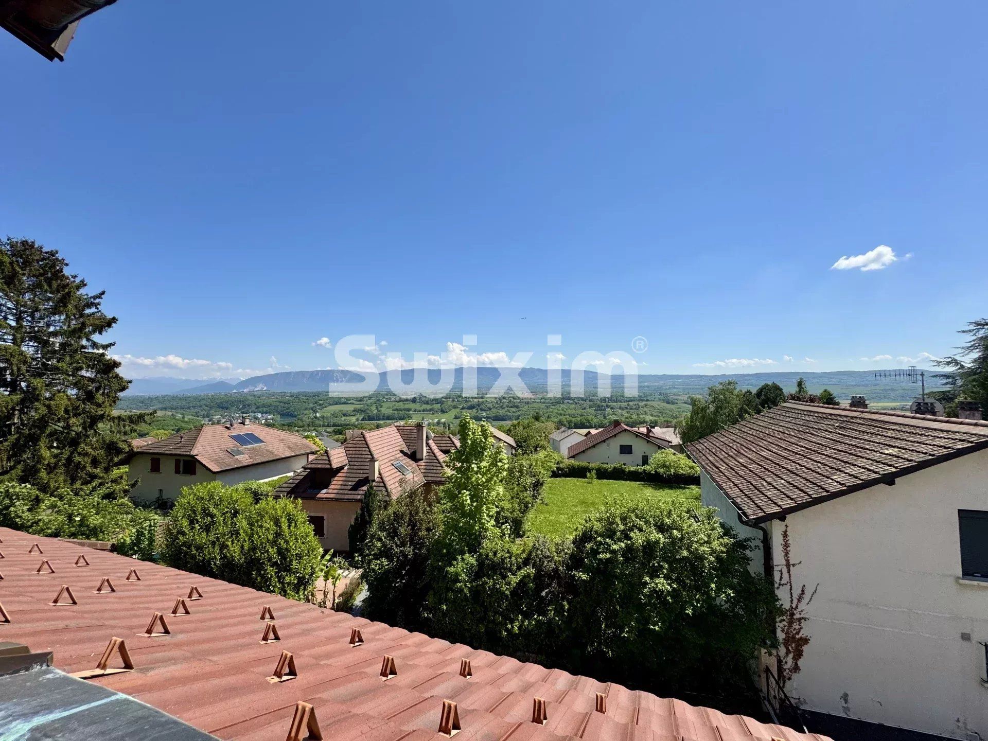 immeuble 16 Pièces en vente sur Challex (01630)