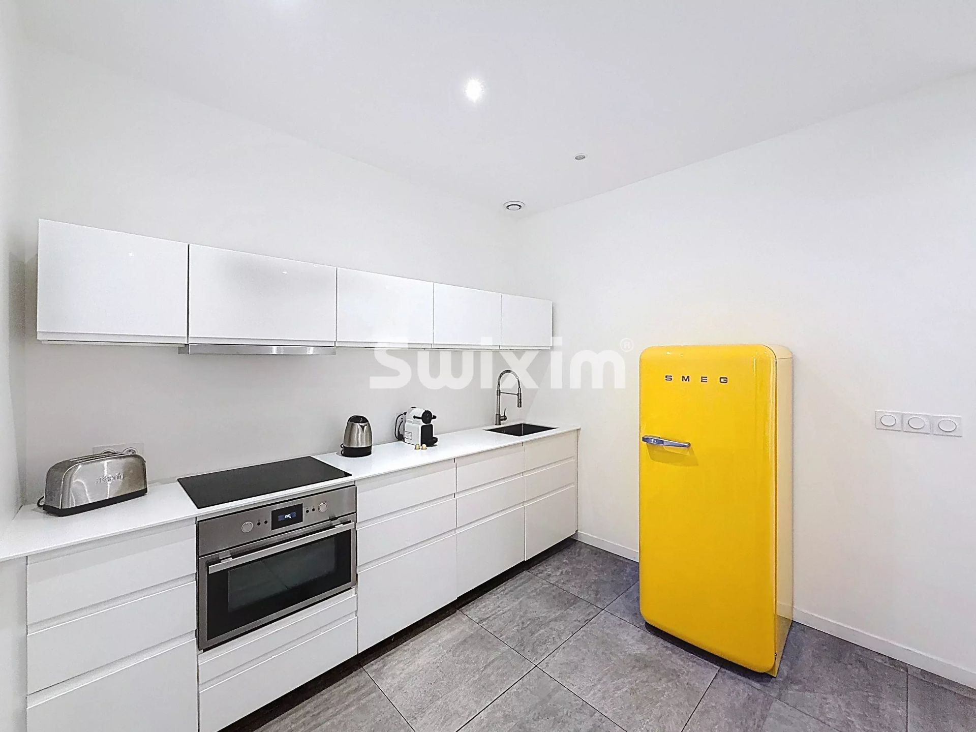 apartment 3 Rooms for sale on Bordeaux (33000)