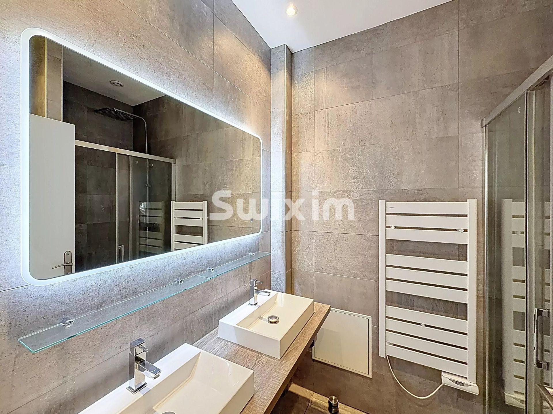 apartment 3 Rooms for sale on Bordeaux (33000)