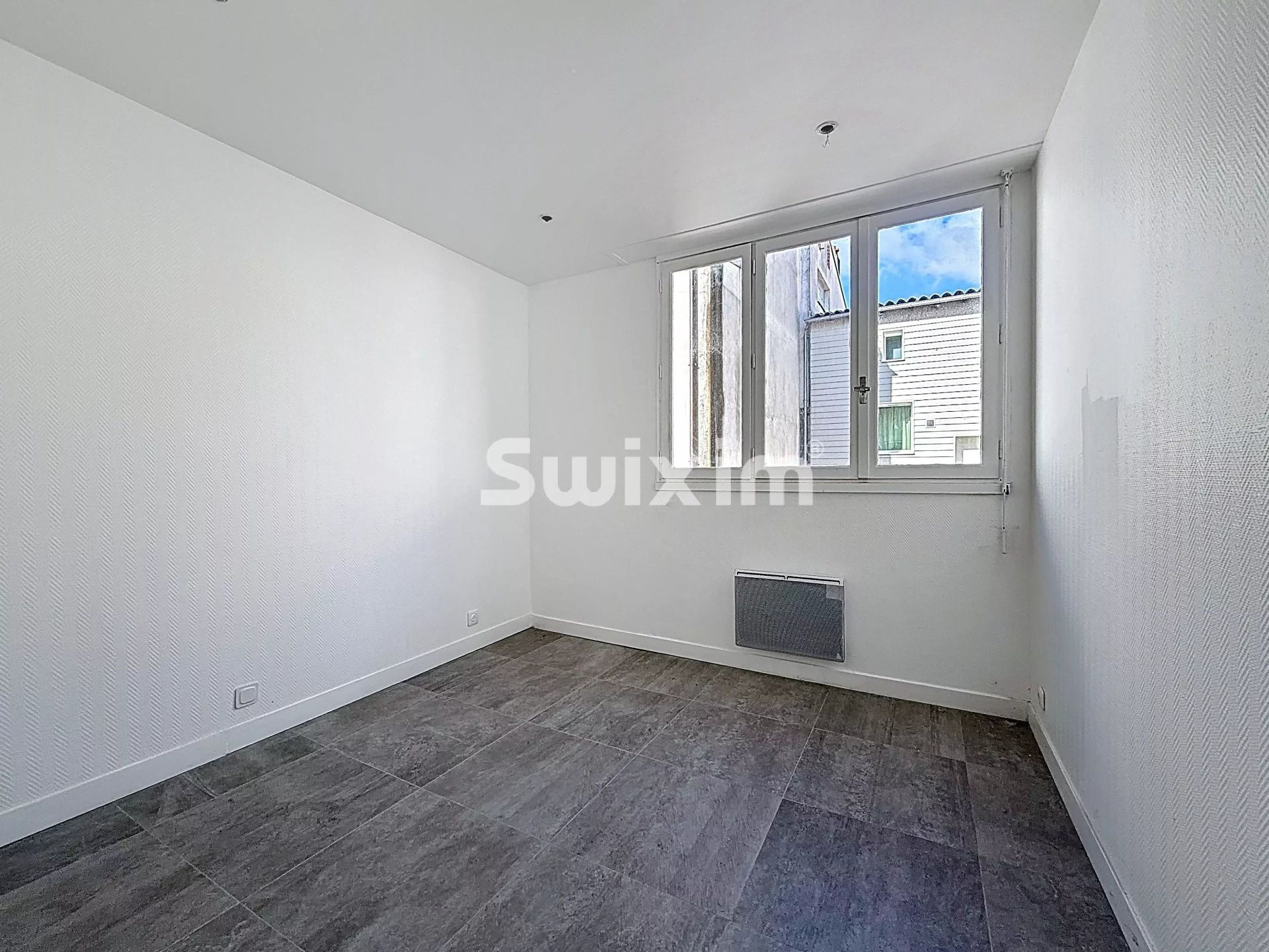 apartment 3 Rooms for sale on Bordeaux (33000)