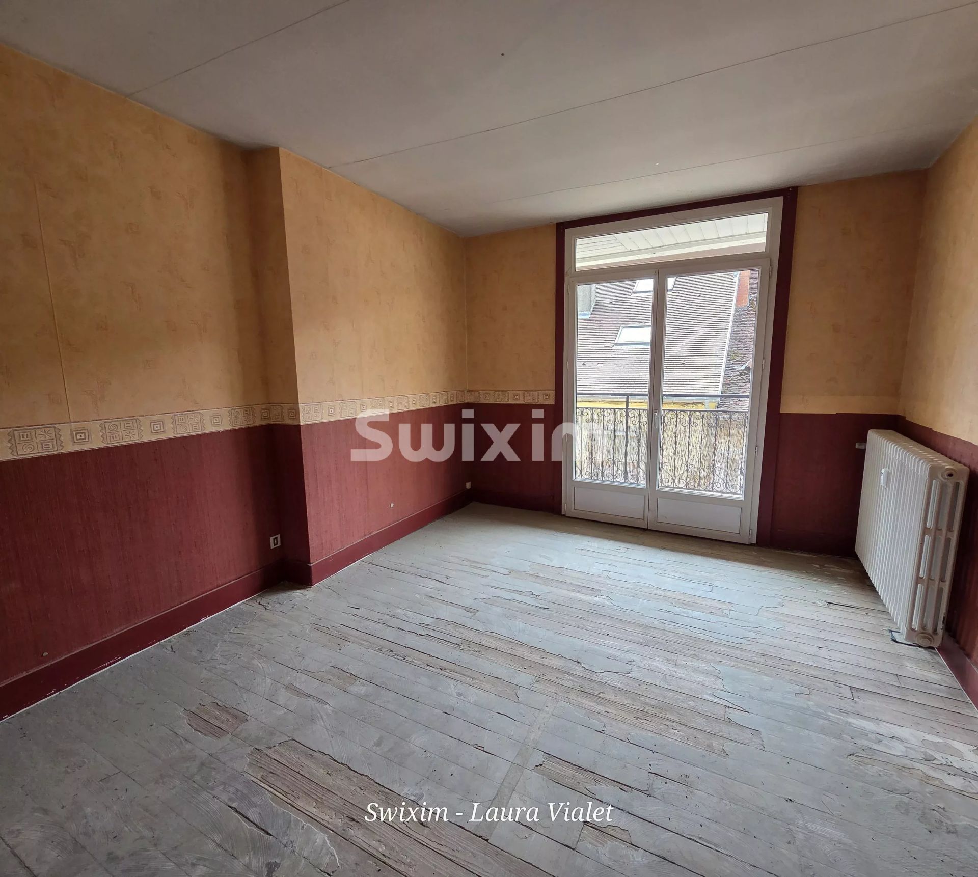 immeuble 9 Pièces en vente sur Poligny (39800)