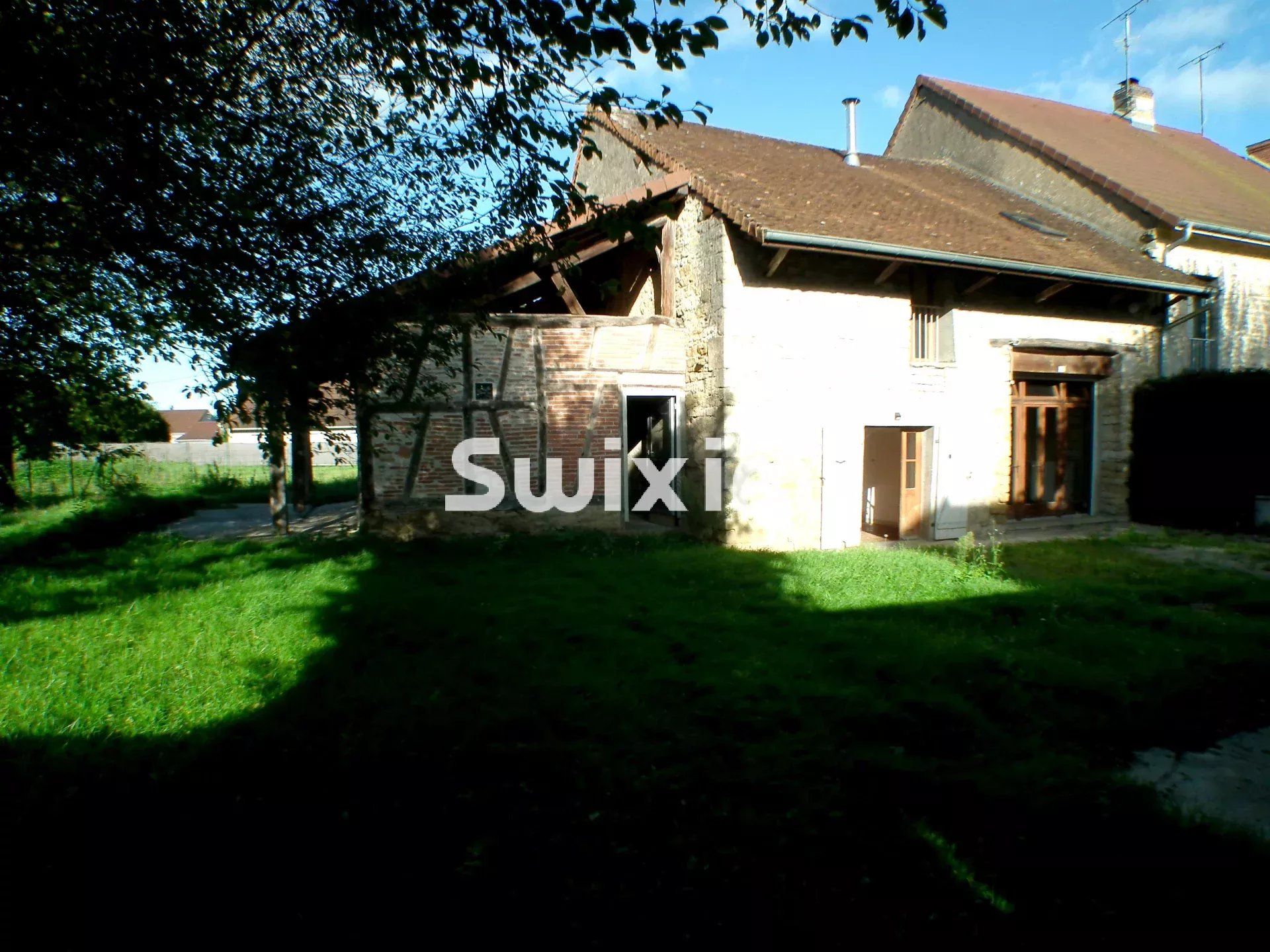 maison 6 Pièces en vente sur Lons-le-Saunier (39000)