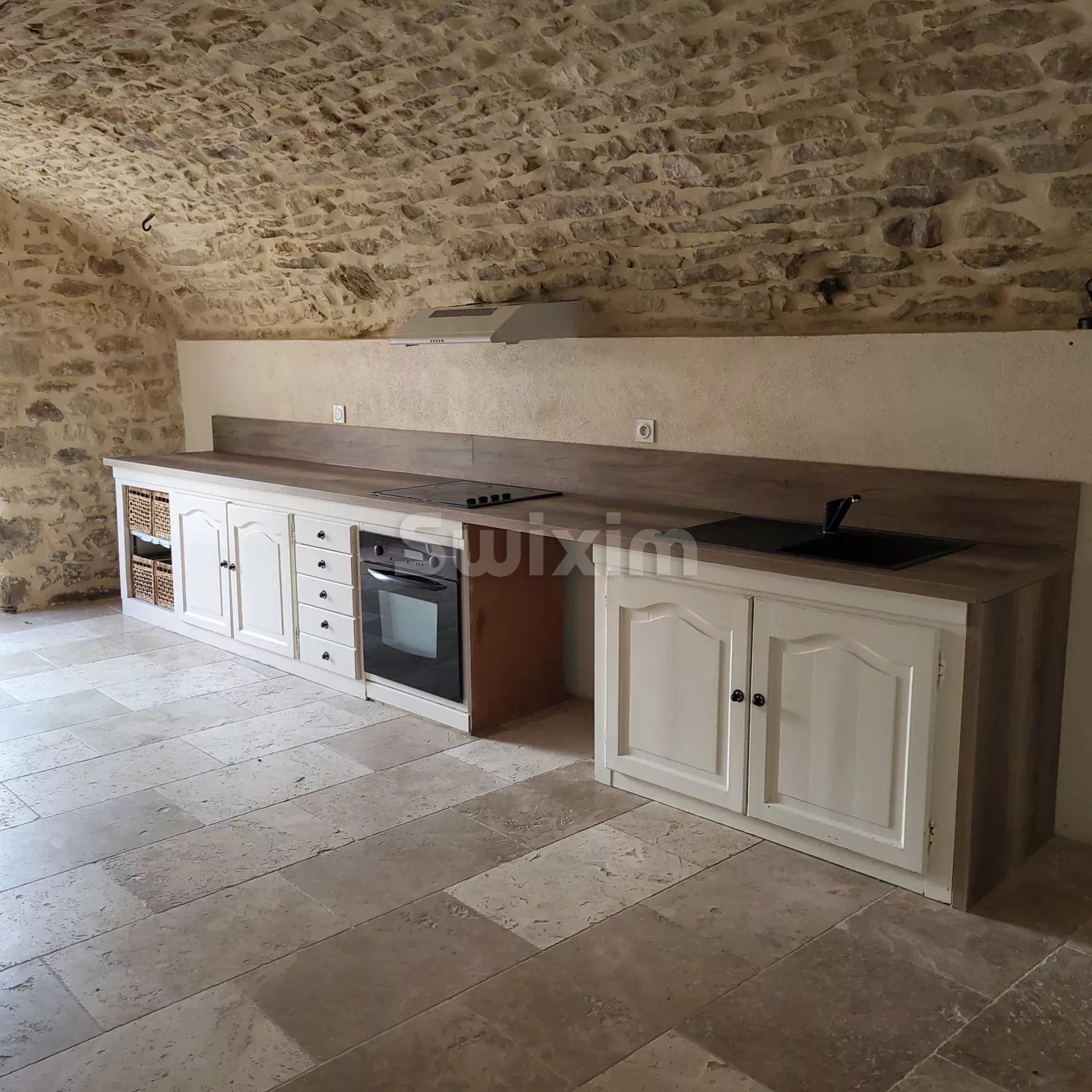 mas 3 Salas en alquiler en Saint-Hippolyte-de-Montaigu (30700)