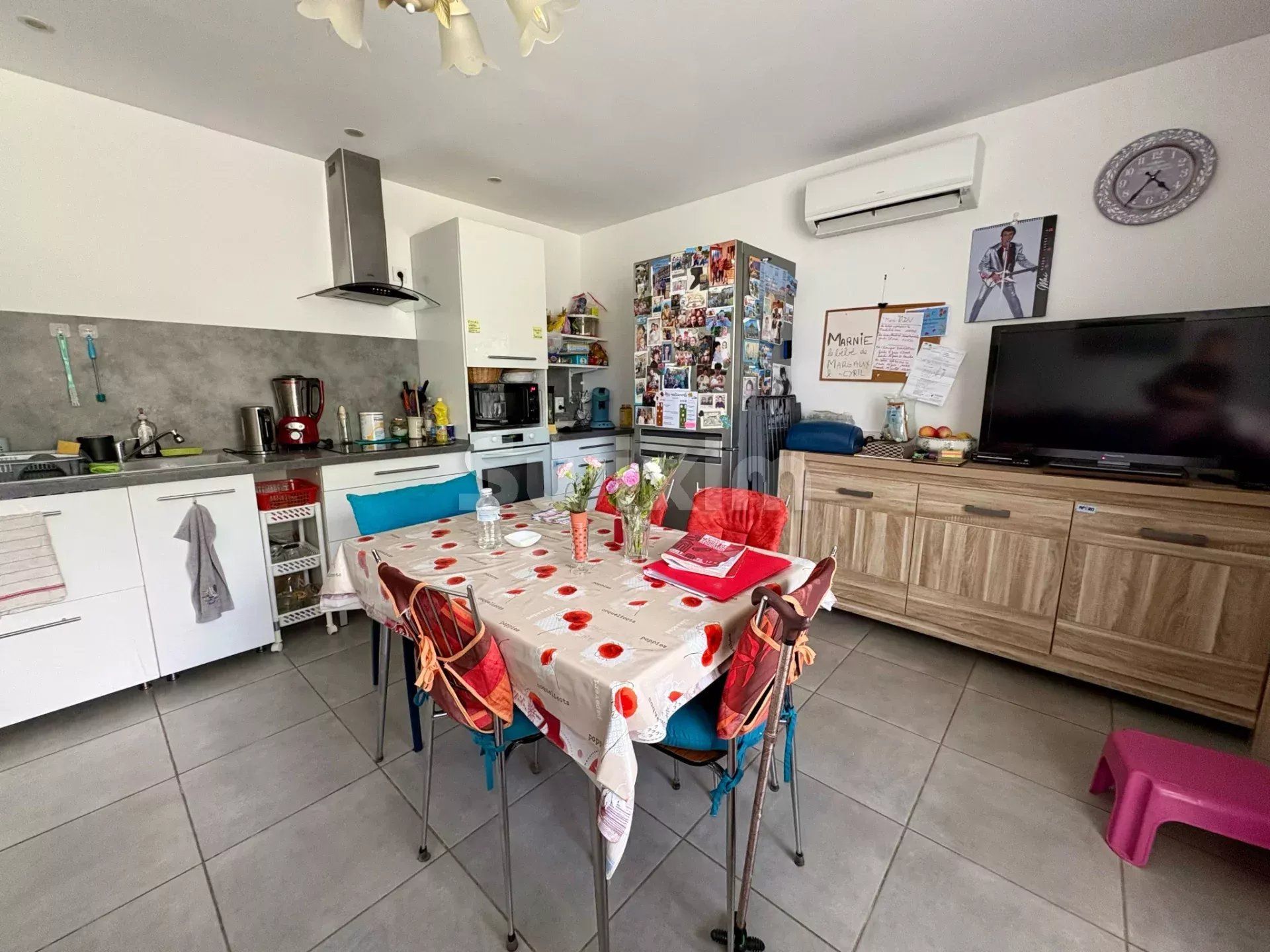 casa 12 Camere in vendita su Saint-Hilaire-de-Brethmas (30560)