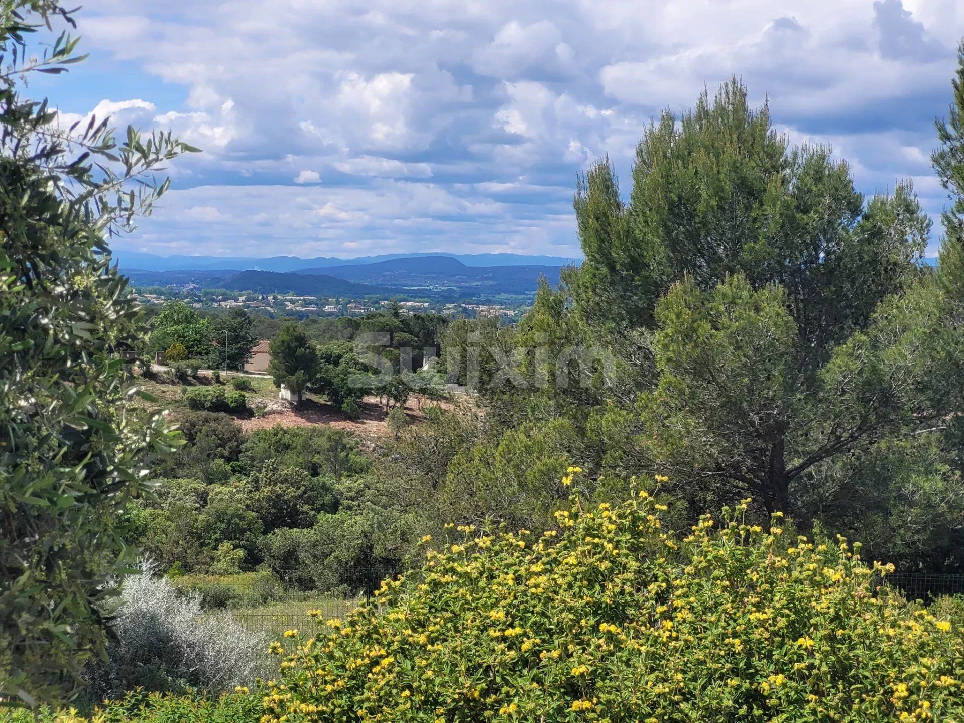 villa 7 Salas en venta en Saint-Siffret (30700)