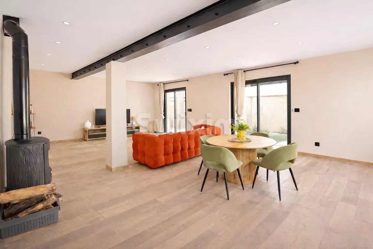 villa 6 Salas en venta en Sernhac (30210)