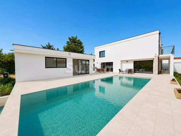 Vendita Villa Sernhac 6&nbsp;Camere 220&nbsp;m²