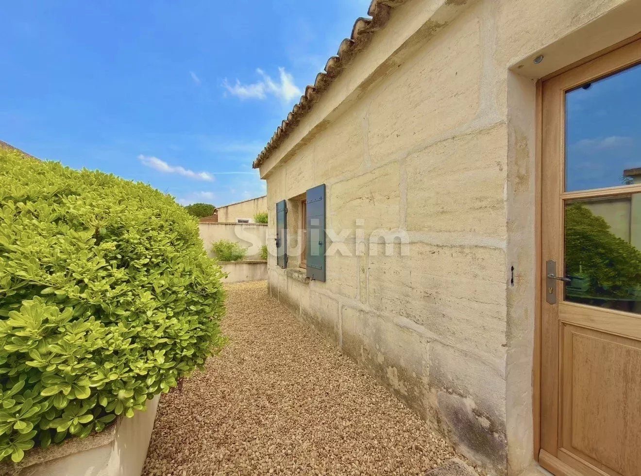 mas 3 Camere in vendita su Castillon-du-Gard (30210)