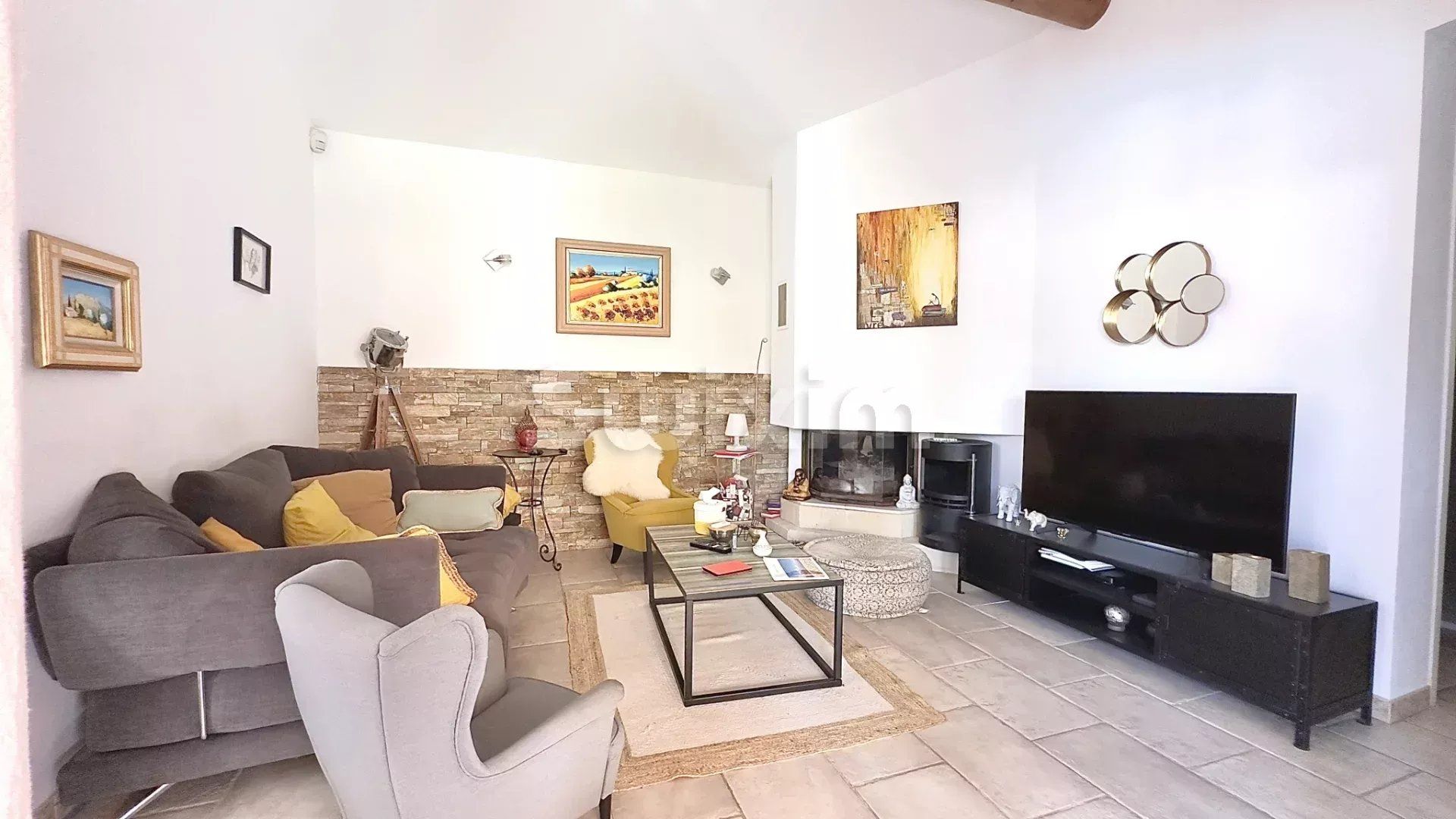 villa 6 Salas en venta en Collias (30210)