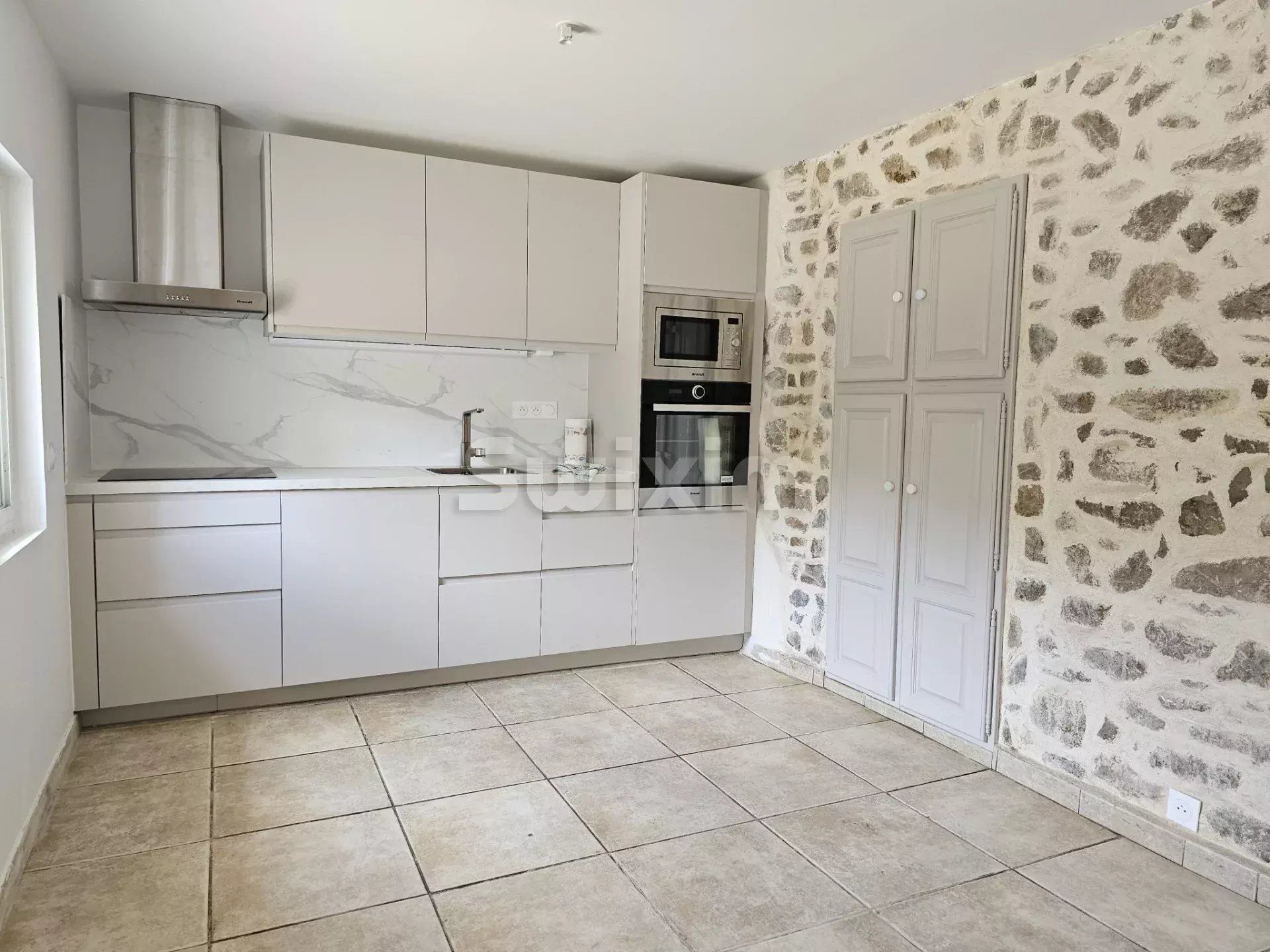 casa 6 Salas en venta en Alès (30100)