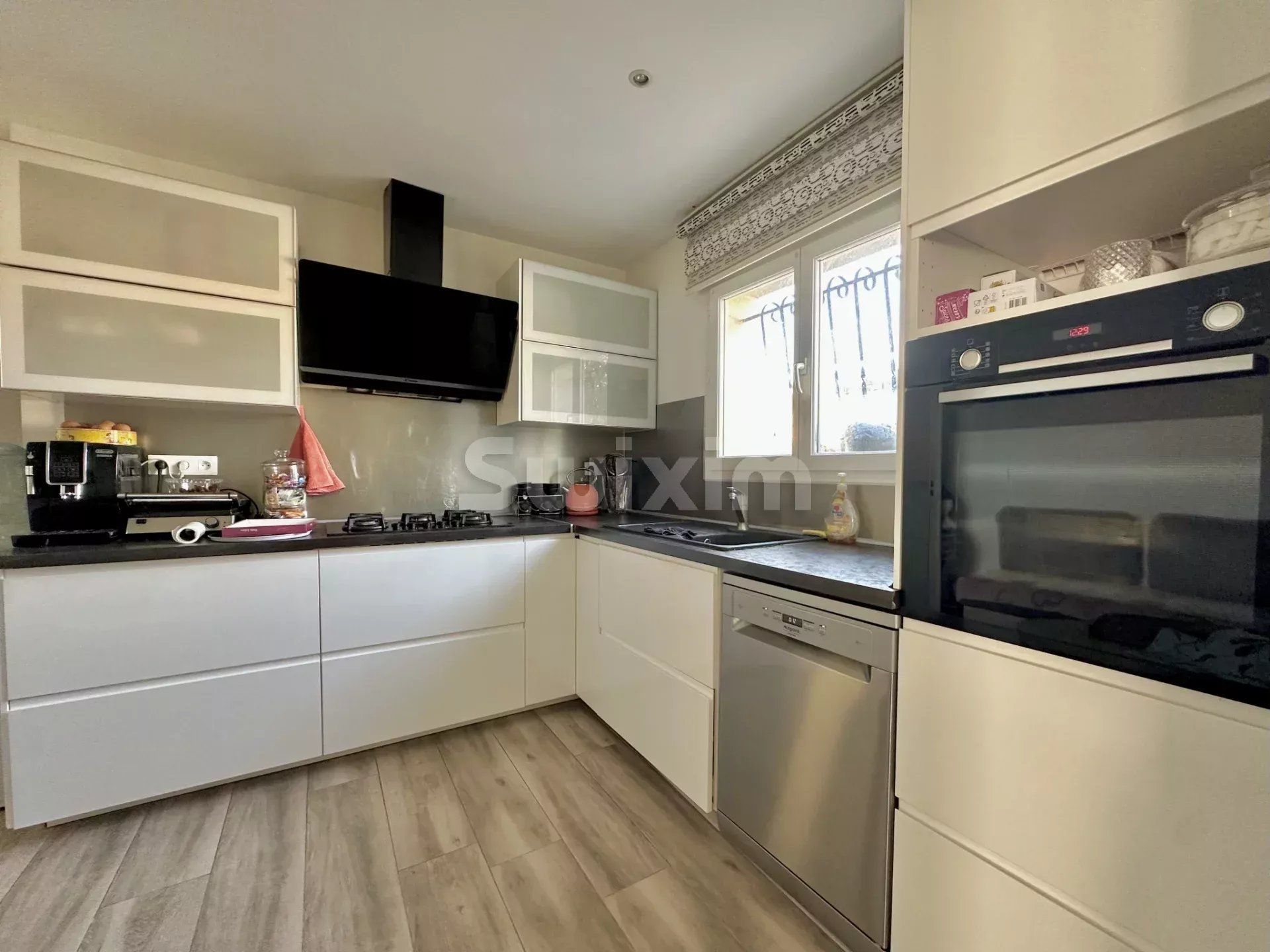 villa 6 Pièces en vente sur Saint-Hilaire-de-Brethmas (30560)