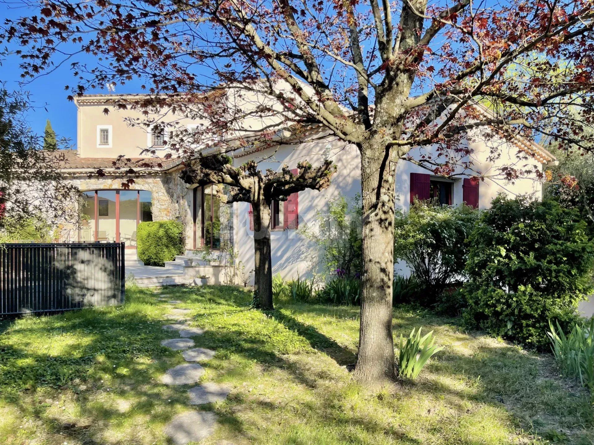 villa 6 Salas en venta en Boisset-et-Gaujac (30140)
