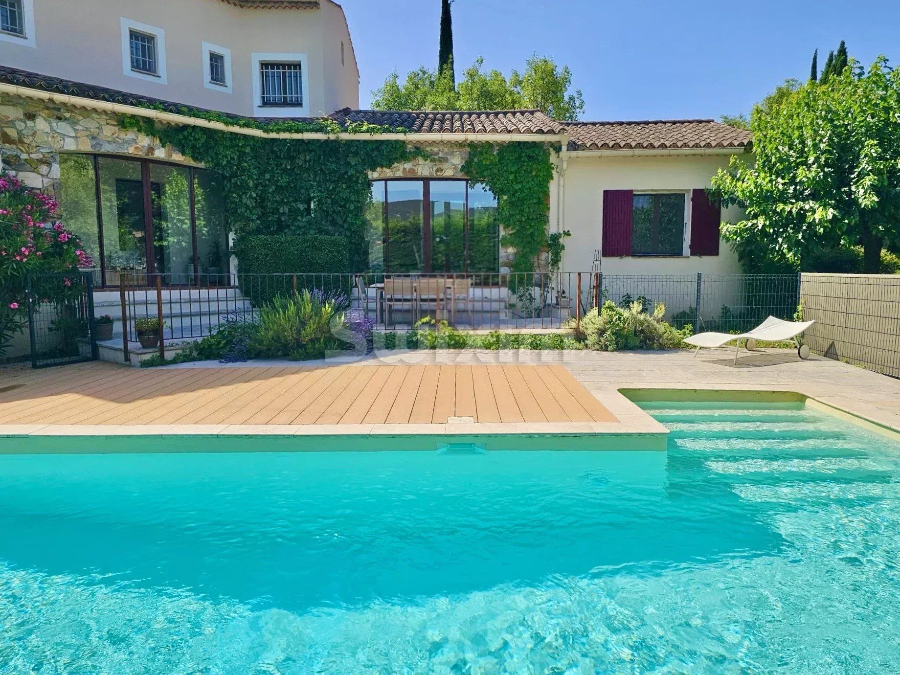 villa 6 Rooms for sale on Boisset-et-Gaujac (30140)