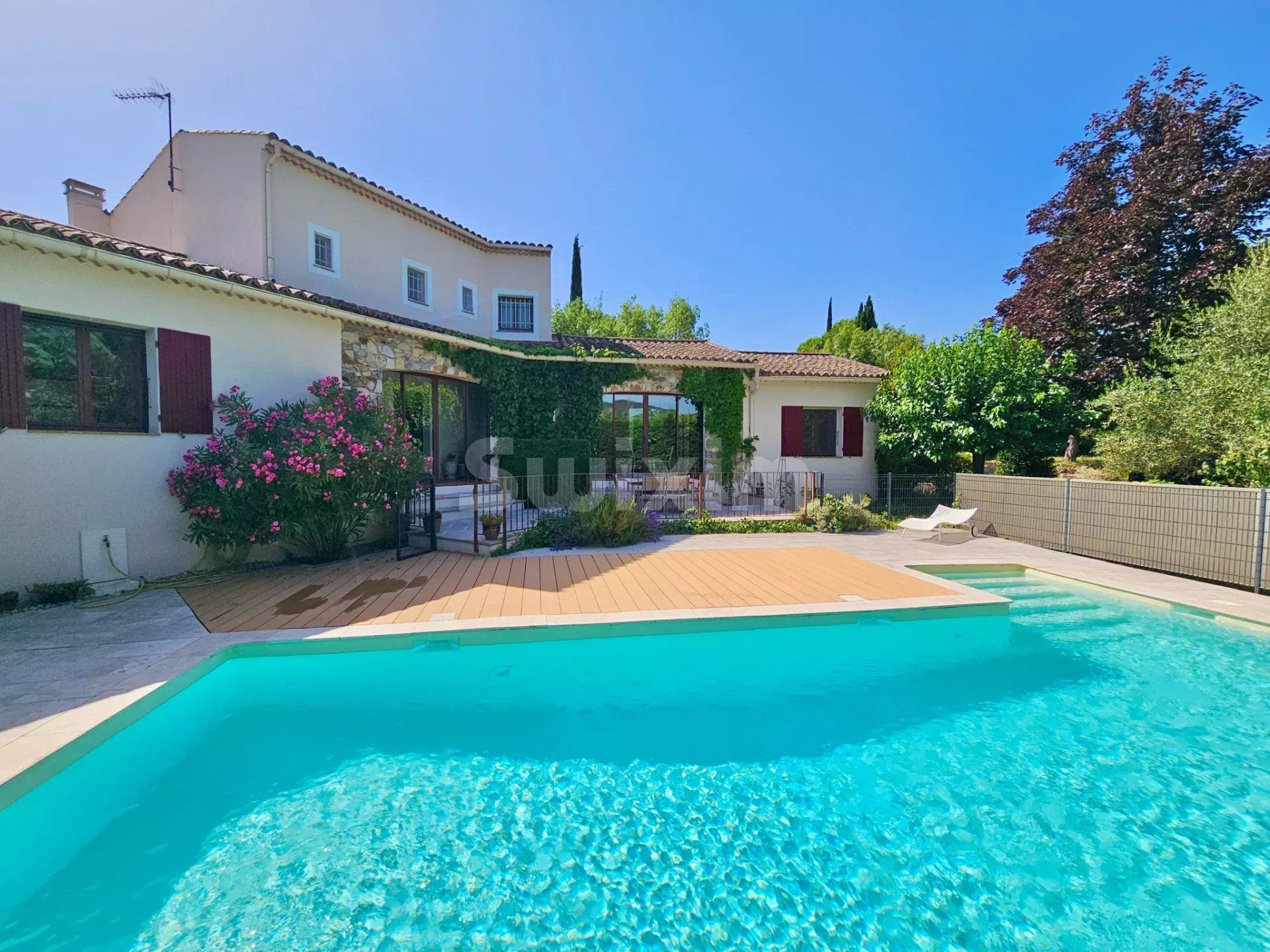 villa 6 Rooms for sale on Boisset-et-Gaujac (30140)