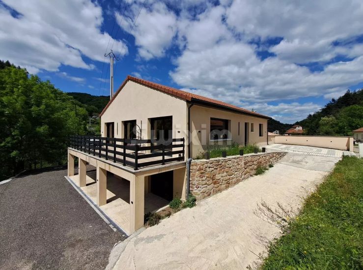 Venta Villa Villefort 5&nbsp;Salas 135.3&nbsp;m²