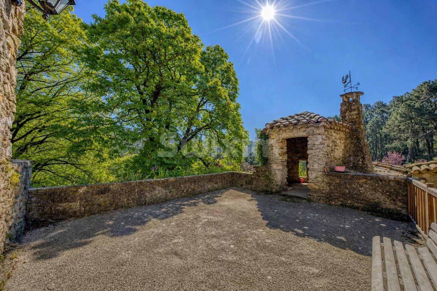 mas 11 Salas en venta en Saint-Paul-la-Coste (30480)