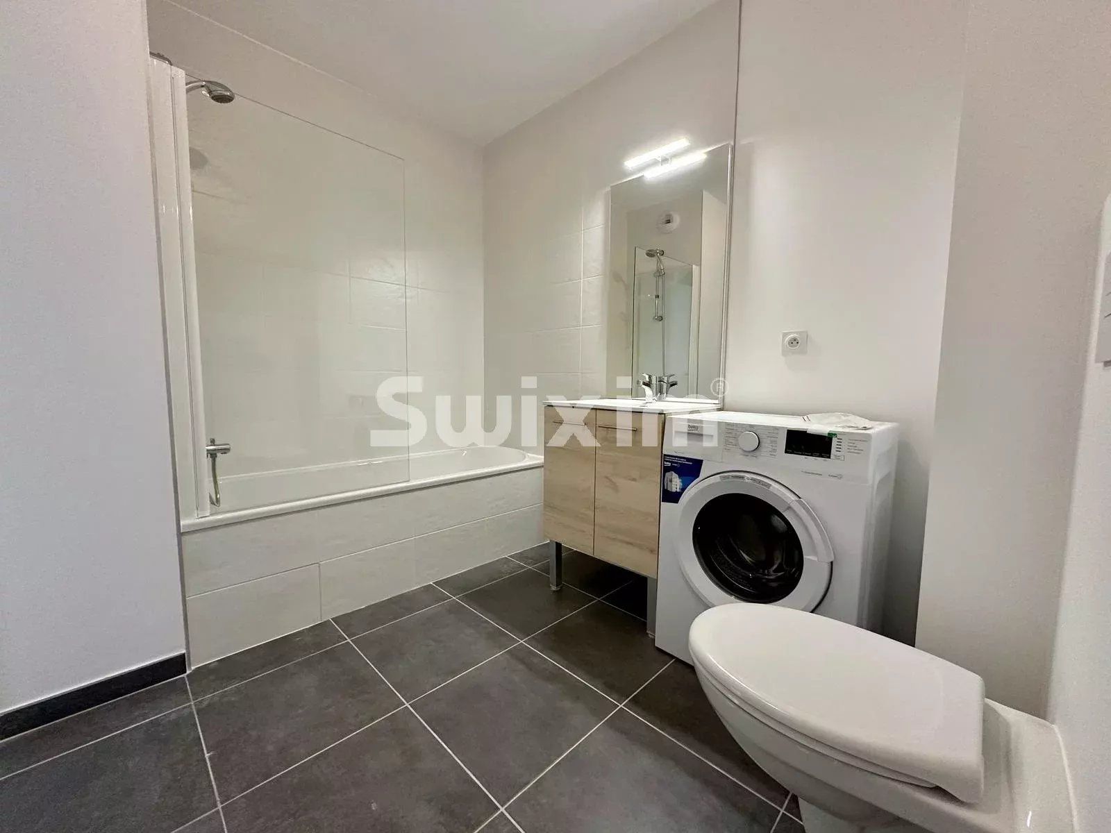 appartement 2 Pièces en location sur Cessy (01170)
