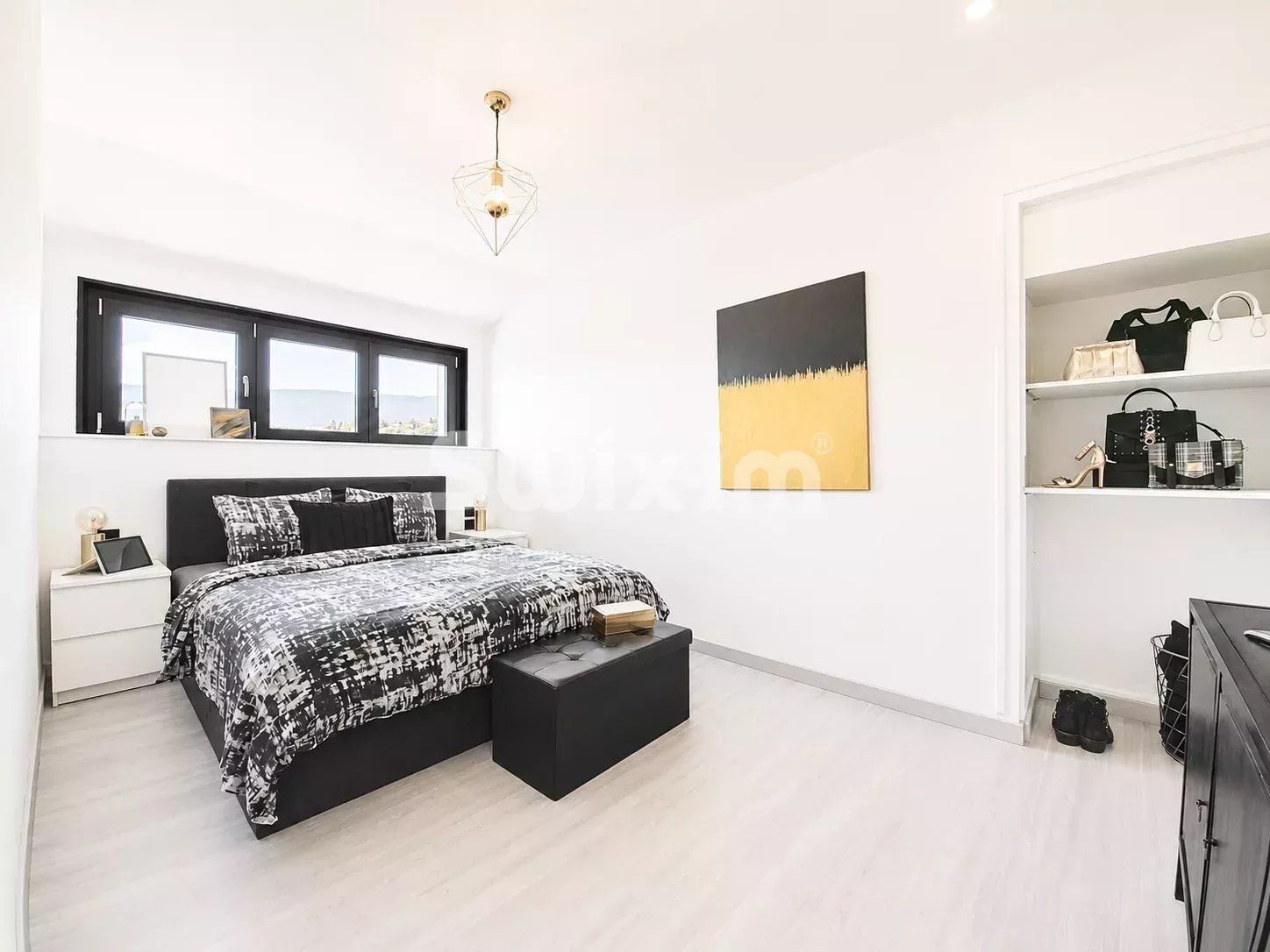 house 12 Rooms for sale on Valserhône (01200)