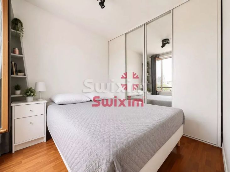 Vendita Appartamento Paris 18ème 2&nbsp;Camere 33&nbsp;m²
