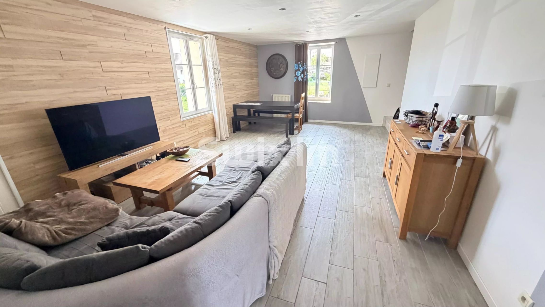 apartment 5 Rooms for sale on Moissey (39290)