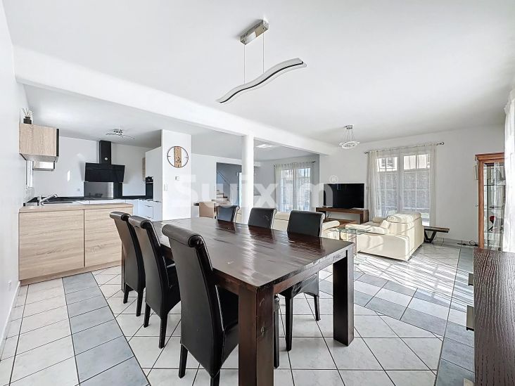 Sale House Saint-Genis-Pouilly 5&nbsp;Rooms 180&nbsp;m²