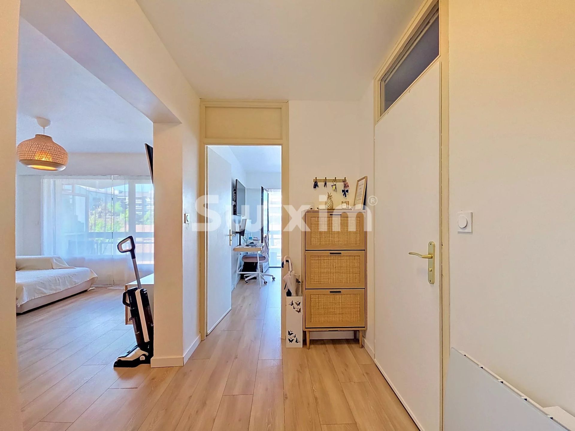 apartment 2 Rooms for sale on Annemasse (74100)