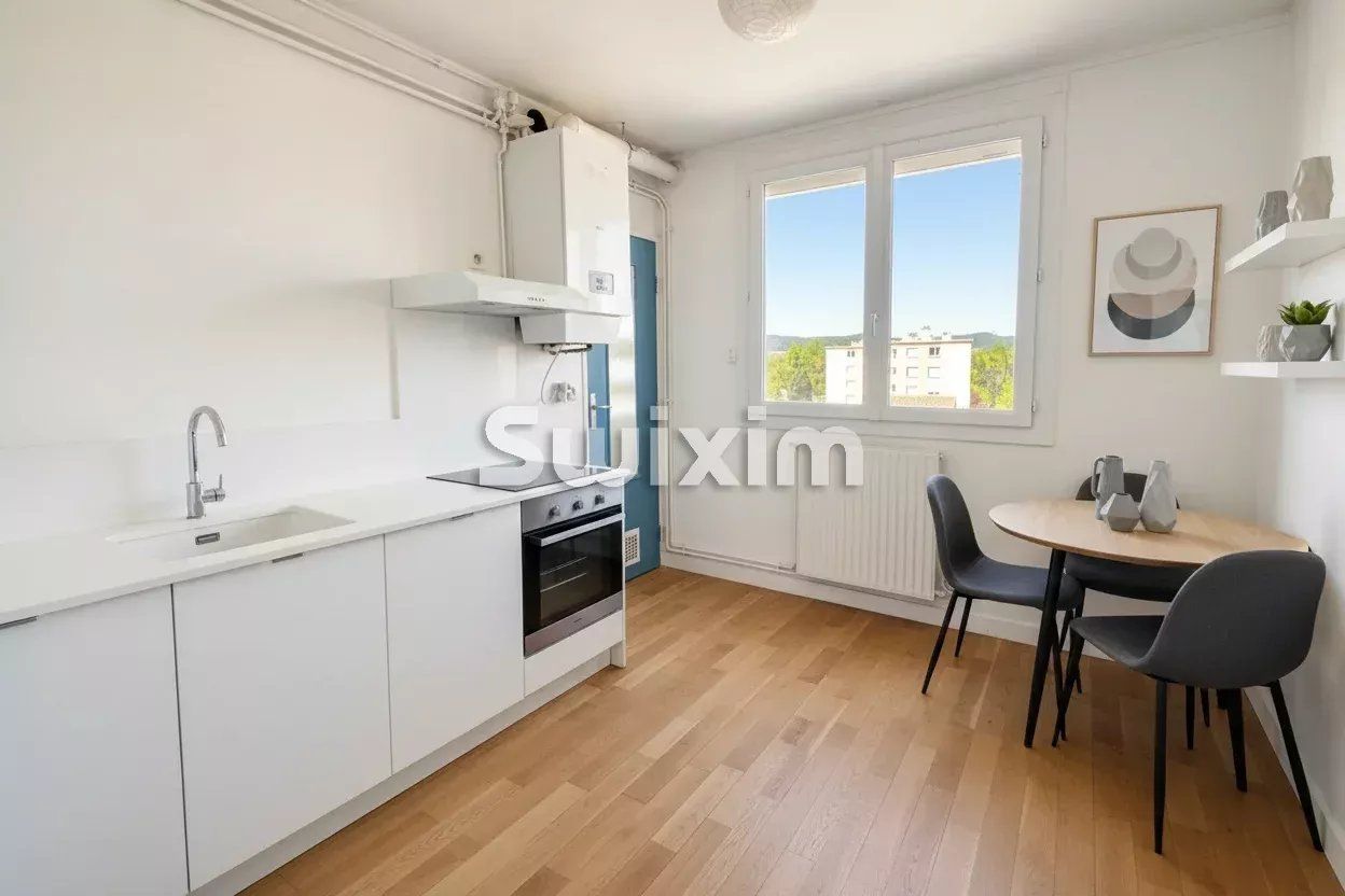apartamento 4 Salas en venta en Bagnols-sur-Cèze (30200)