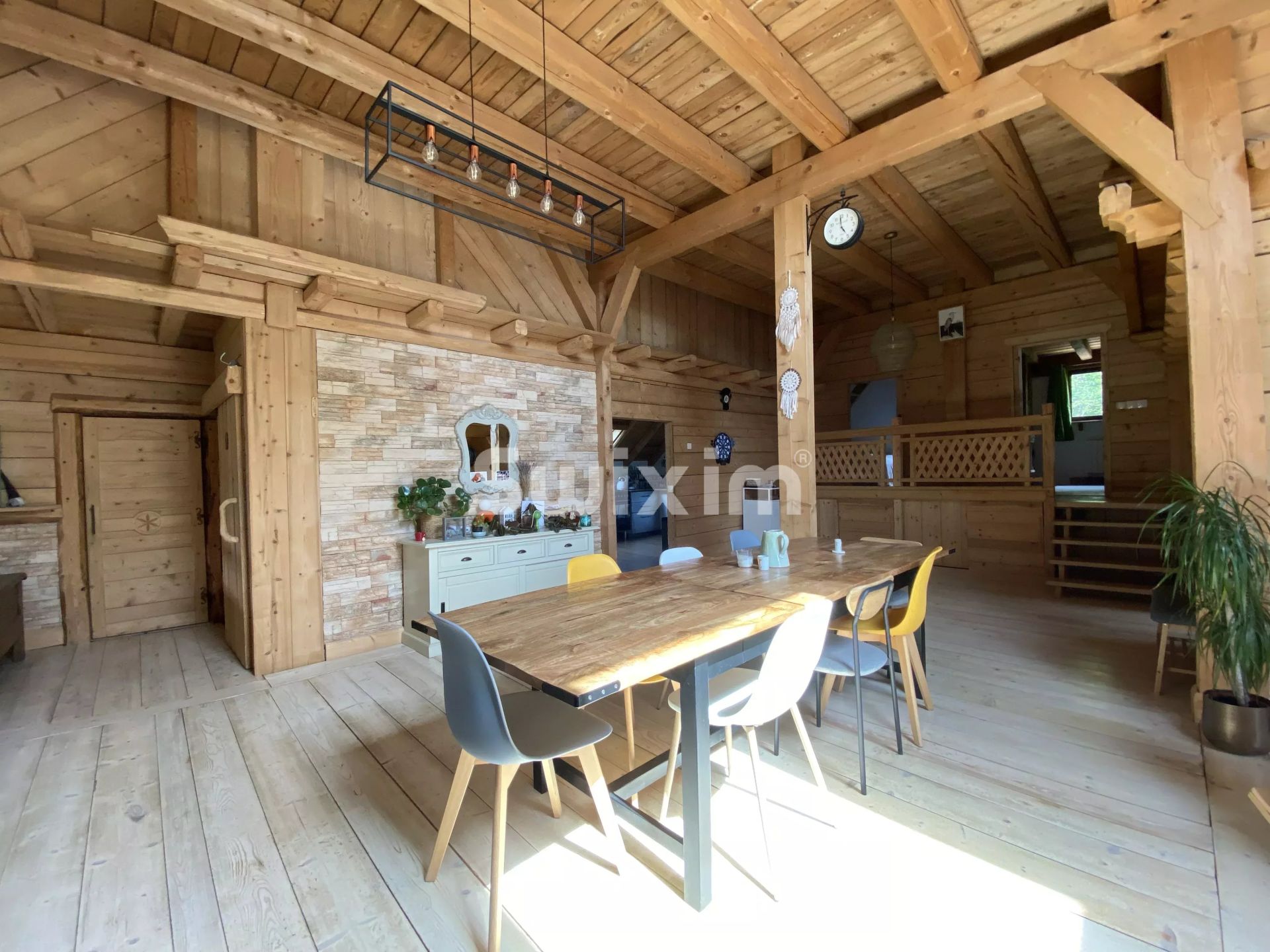 casa 6 Salas en venta en Menthonnex-en-Bornes (74350)