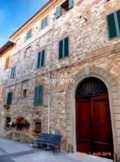 appartement 4 Pièces en vente sur Castelnuovo Berardenga (53019)