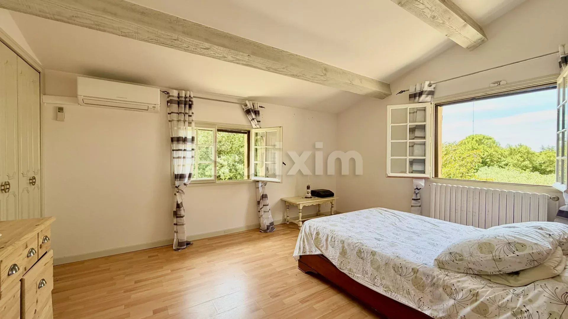 villa 6 Camere in vendita su Castillon-du-Gard (30210)