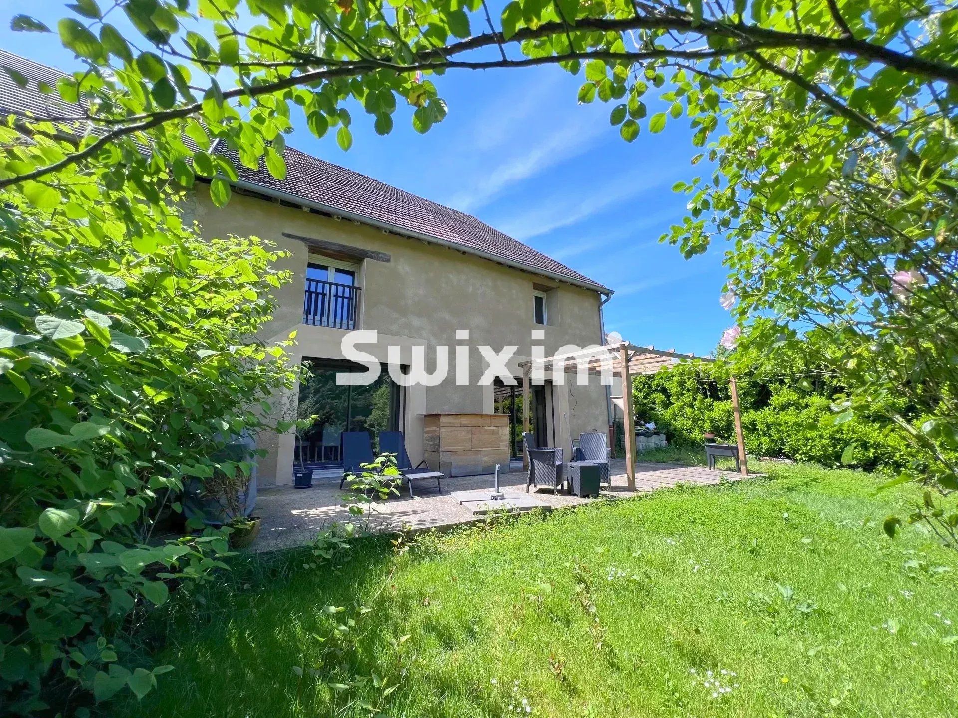 casa 5 Salas en venta en Lons-le-Saunier (39000)