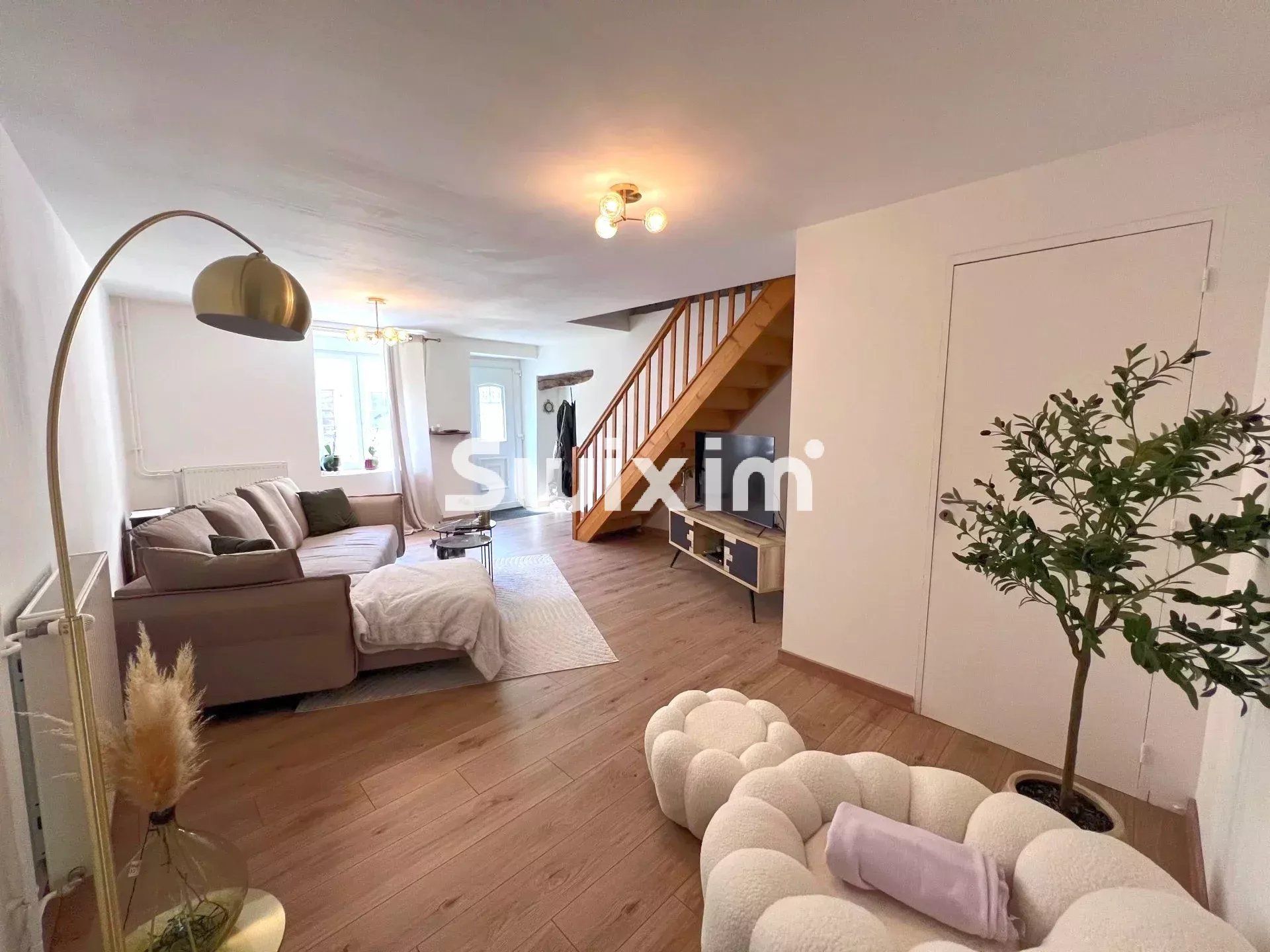 casa 5 Salas en venta en Lons-le-Saunier (39000)