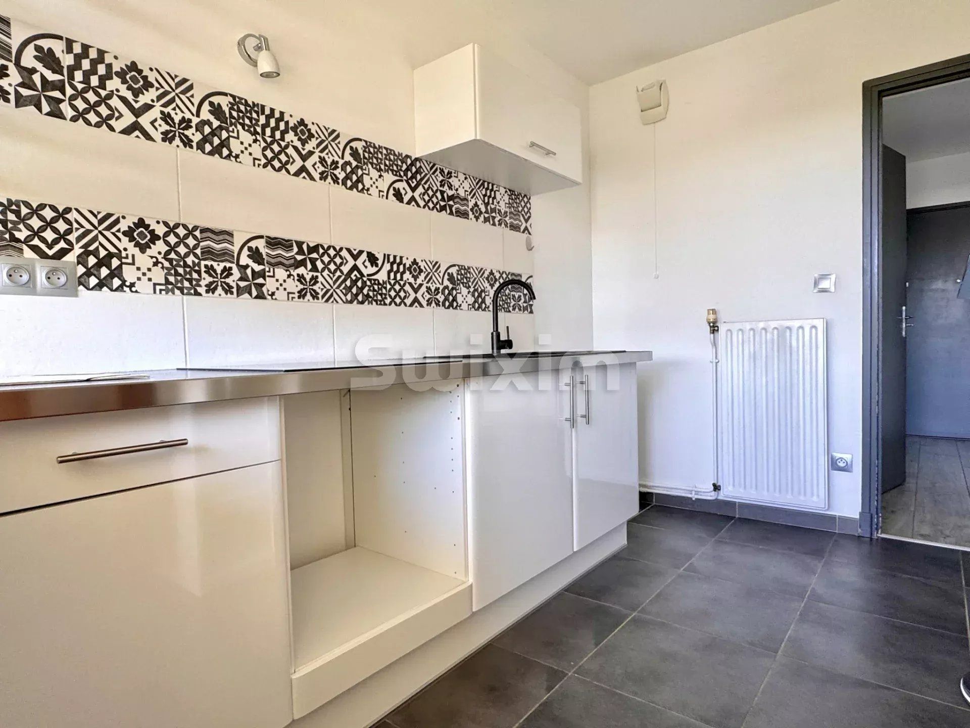 appartamento 3 Camere in vendita su Alès (30100)