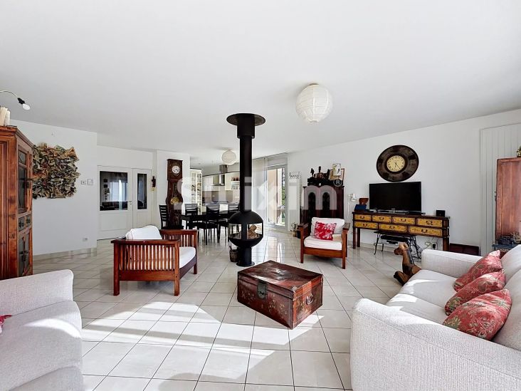 Verkauf Haus Prévessin-Moëns 6&nbsp;Zimmer 153&nbsp;m²